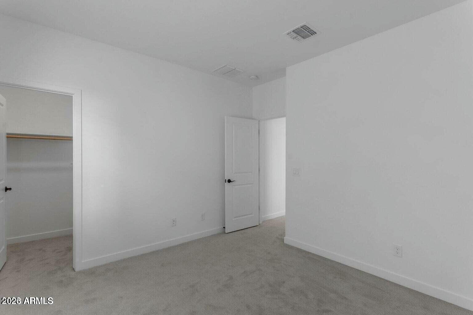 MADISON SQUARE - Residential