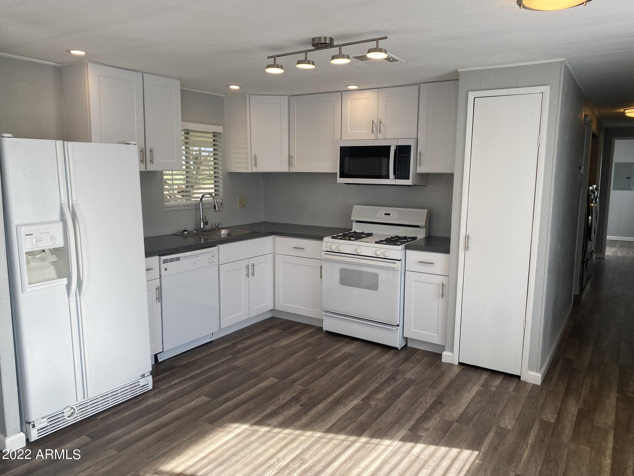 SIERRA VISTA ESTATES UNIT 3 - Residential