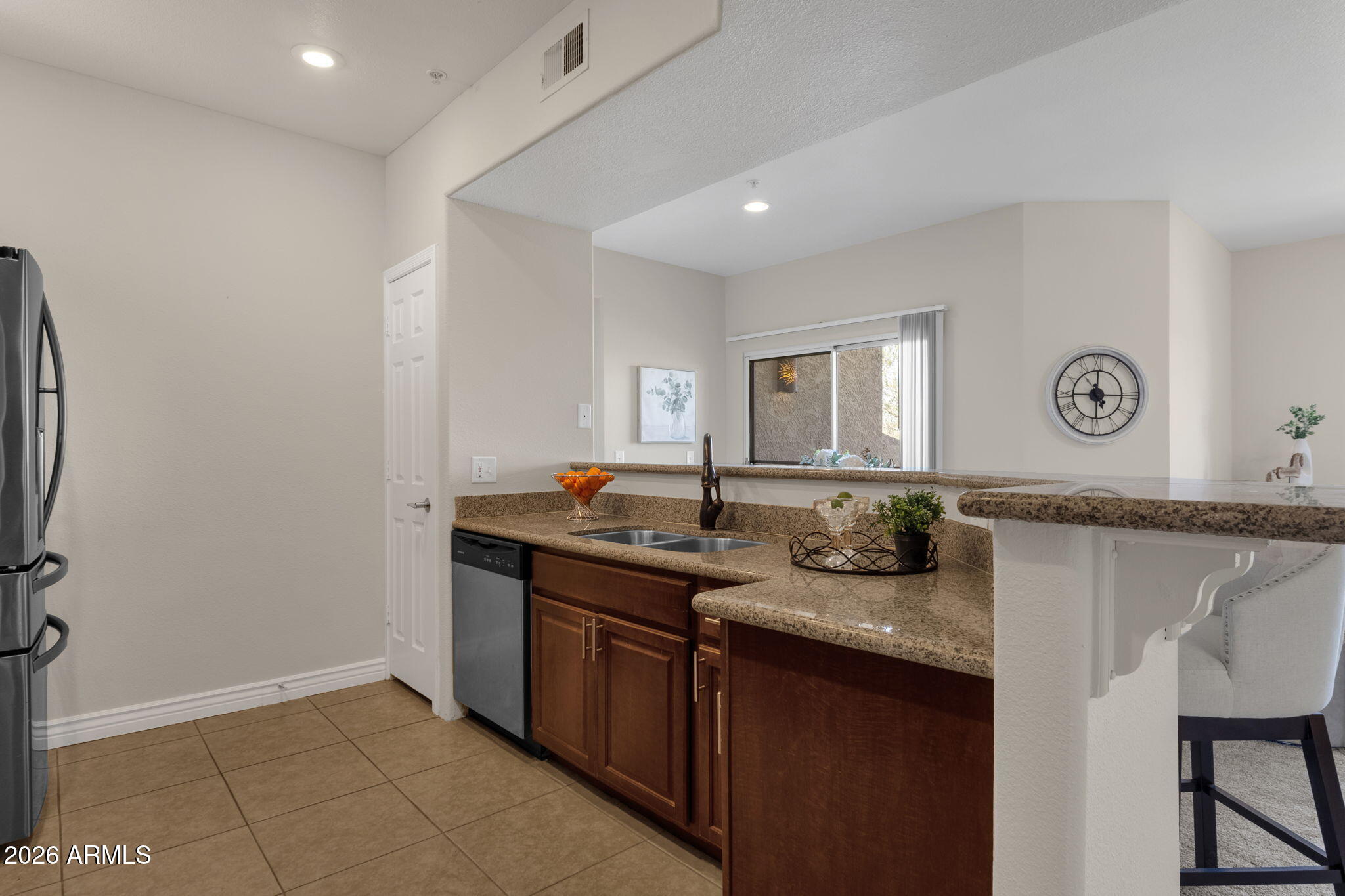 FOUR PEAKS VISTA CONDOMINIUM - Residential