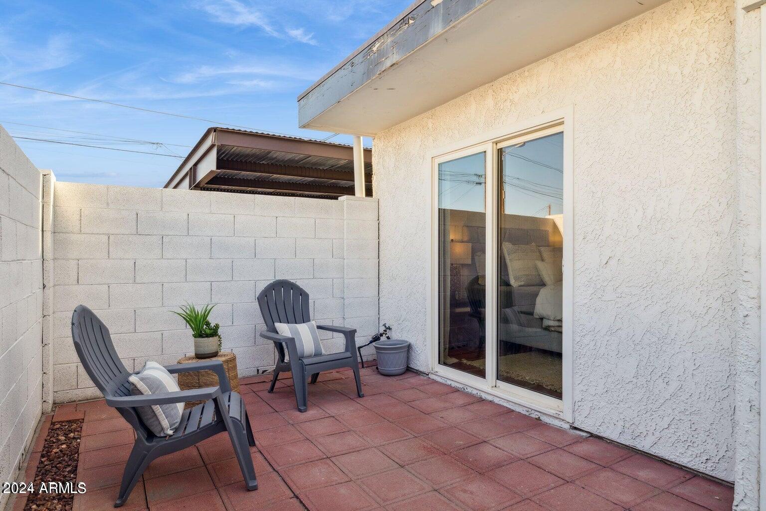 PALO VERDE VILLAS - Residential Lease
