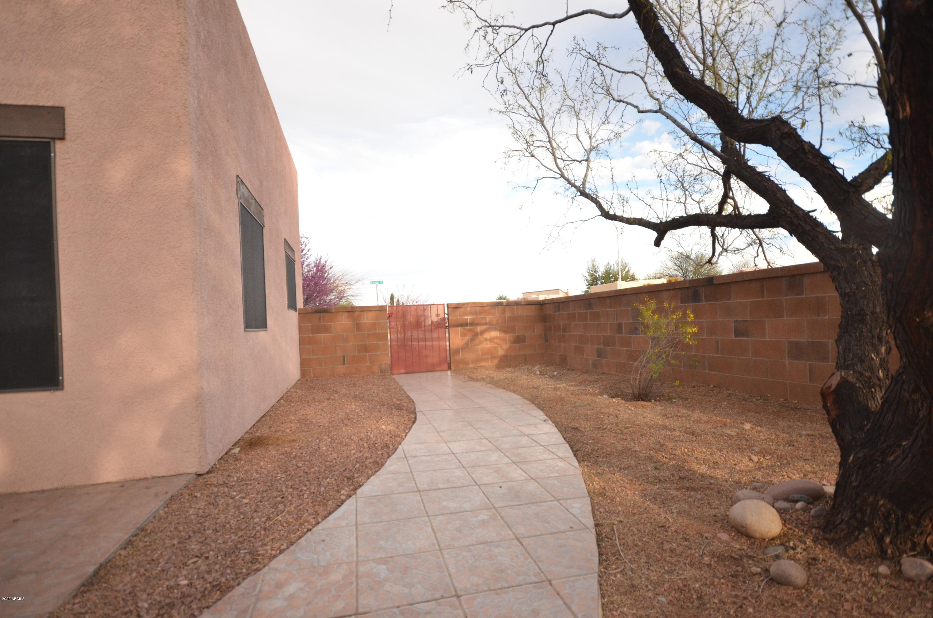 MESA VERDE ESTATES - Residential
