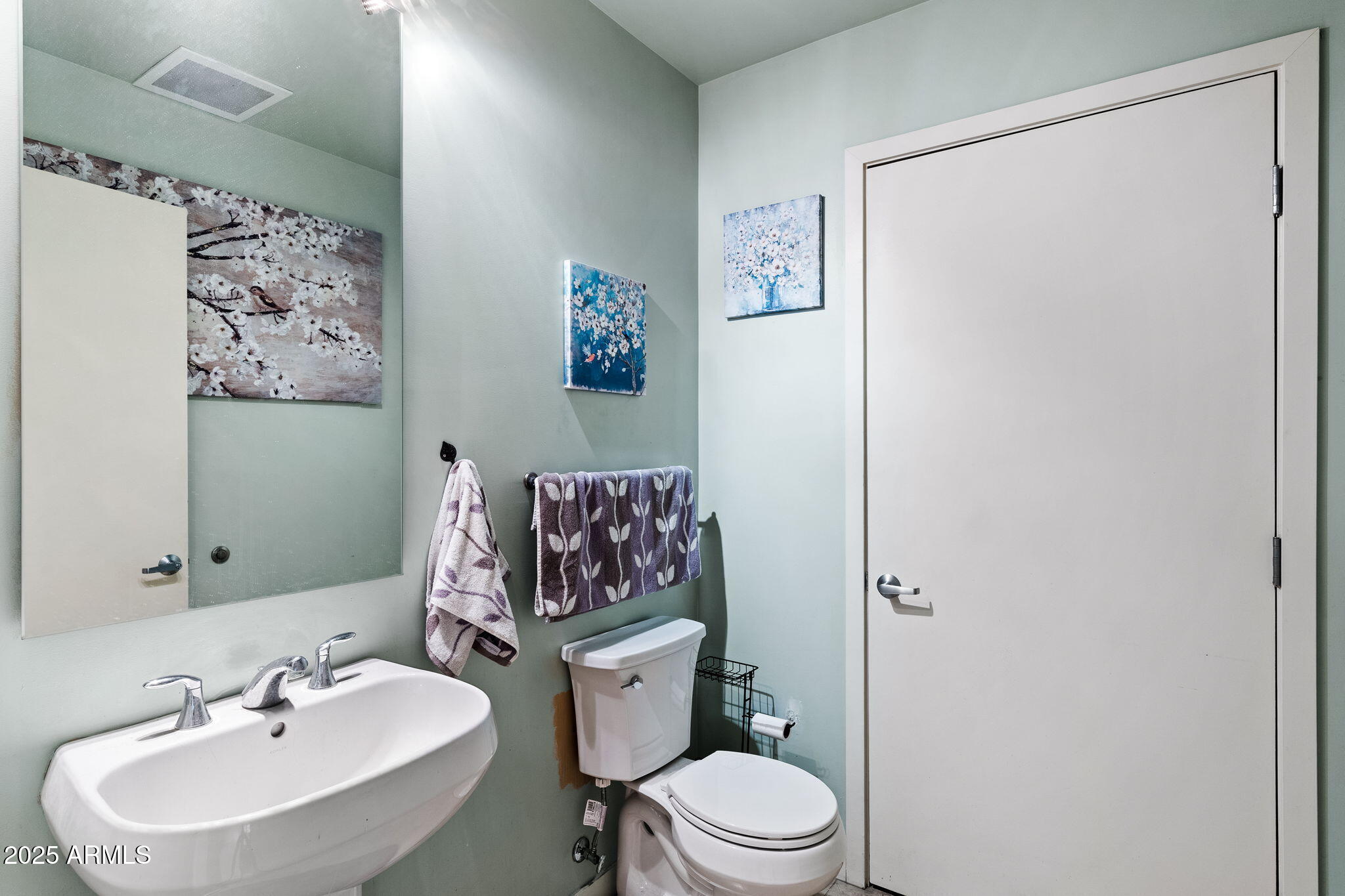 PORTLAND PLACE CONDOMINIUMS PHASE 1 - Residential