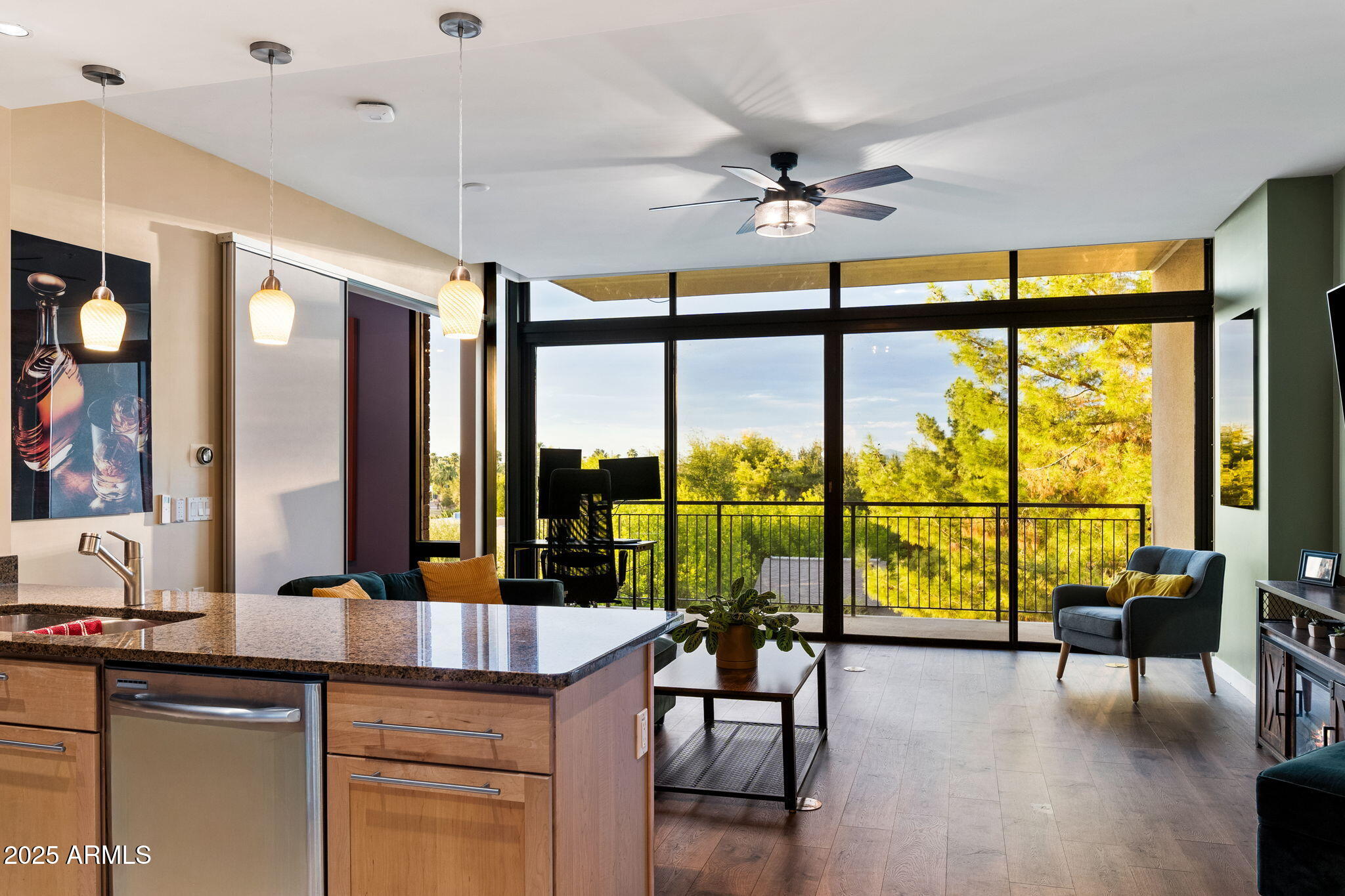 PORTLAND PLACE CONDOMINIUMS PHASE 1 - Residential