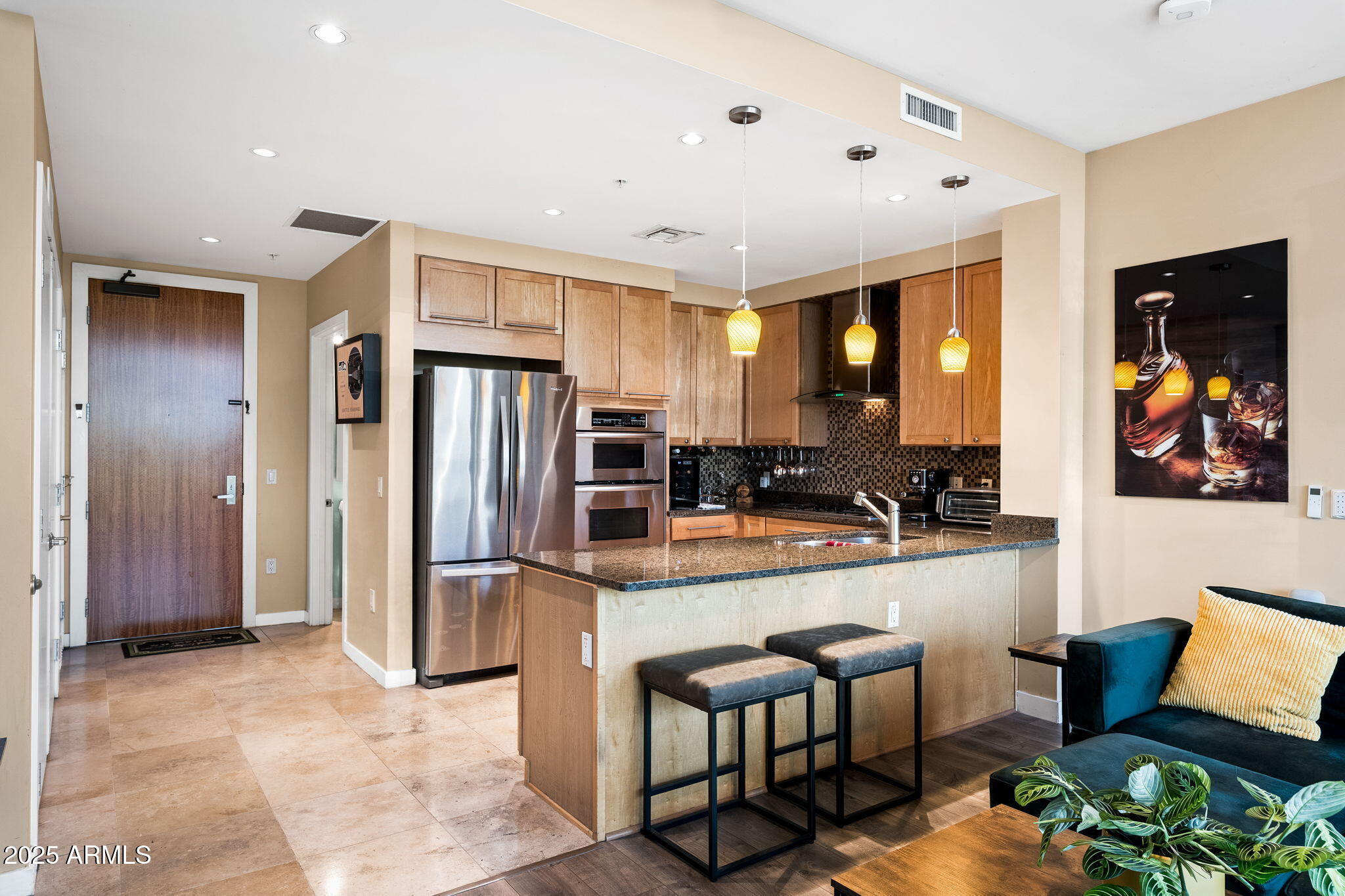 PORTLAND PLACE CONDOMINIUMS PHASE 1 - Residential