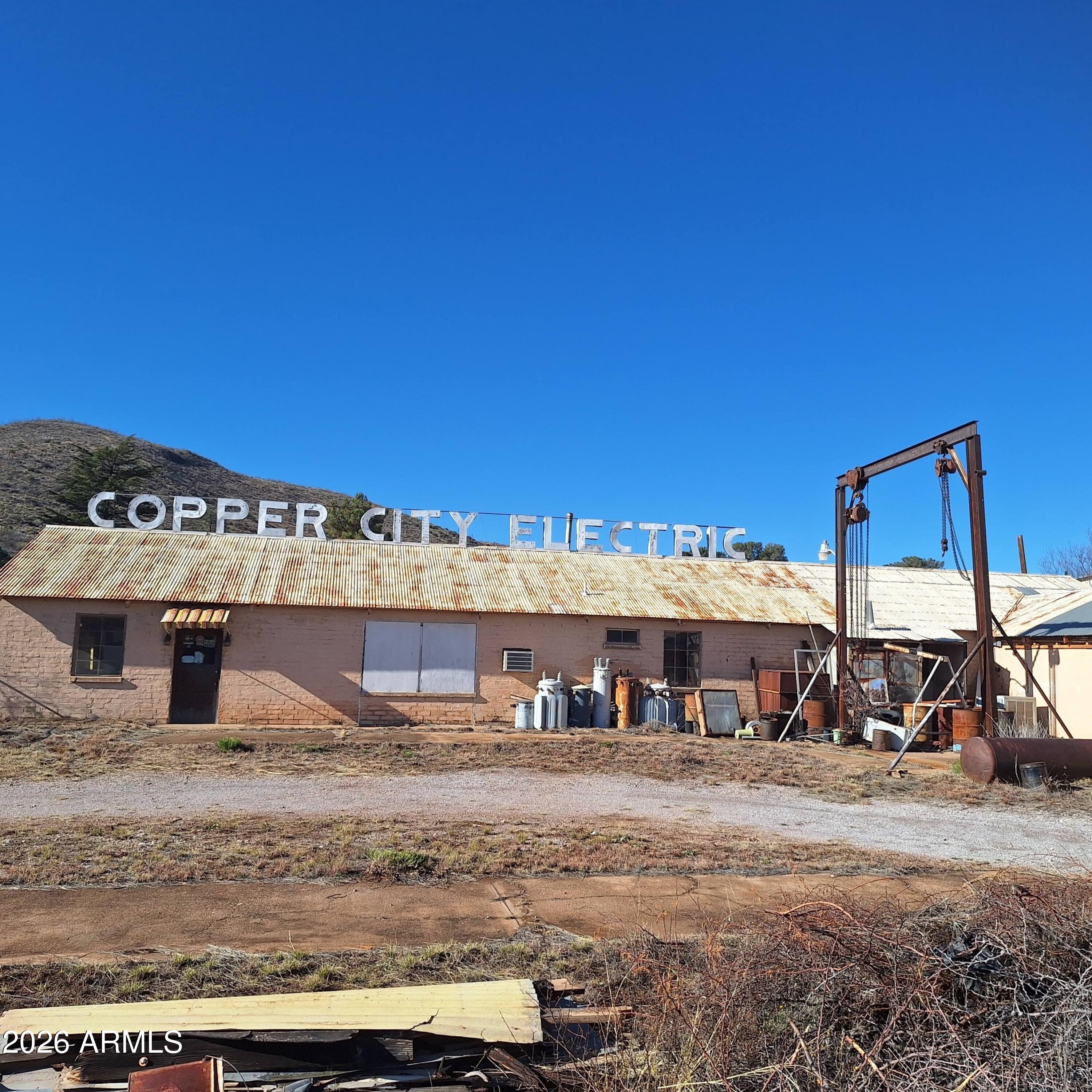 WARREN - Commercial Sale
