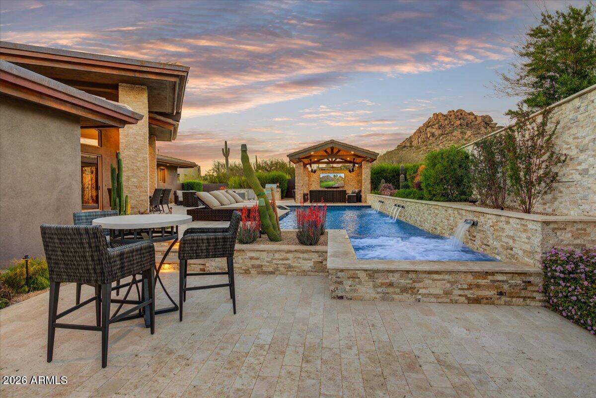 Estancia - Residential