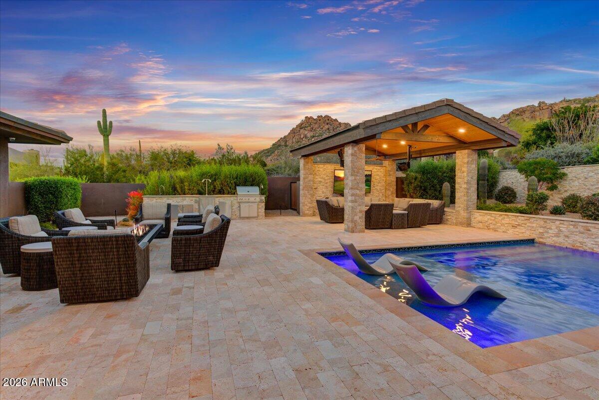 Estancia - Residential