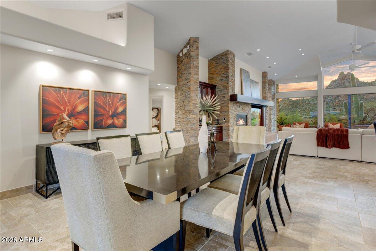 Estancia - Residential