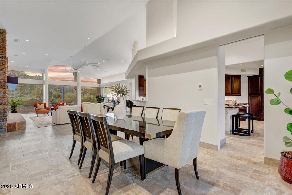 Estancia - Residential