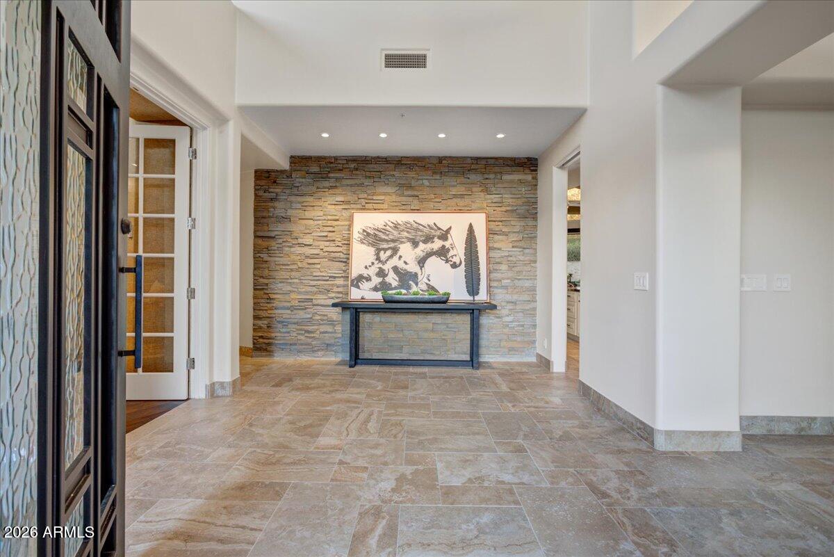 Estancia - Residential