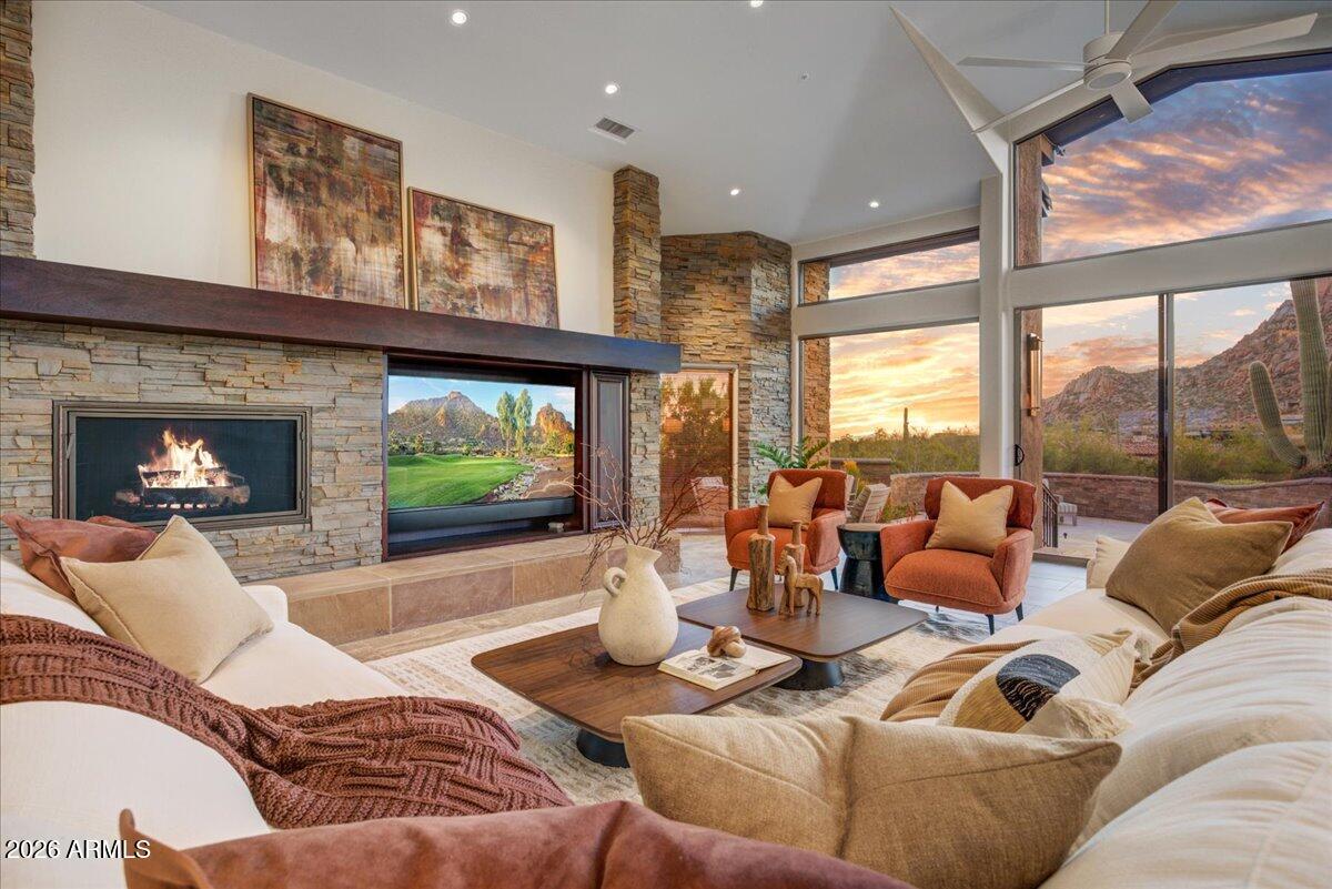 Estancia - Residential