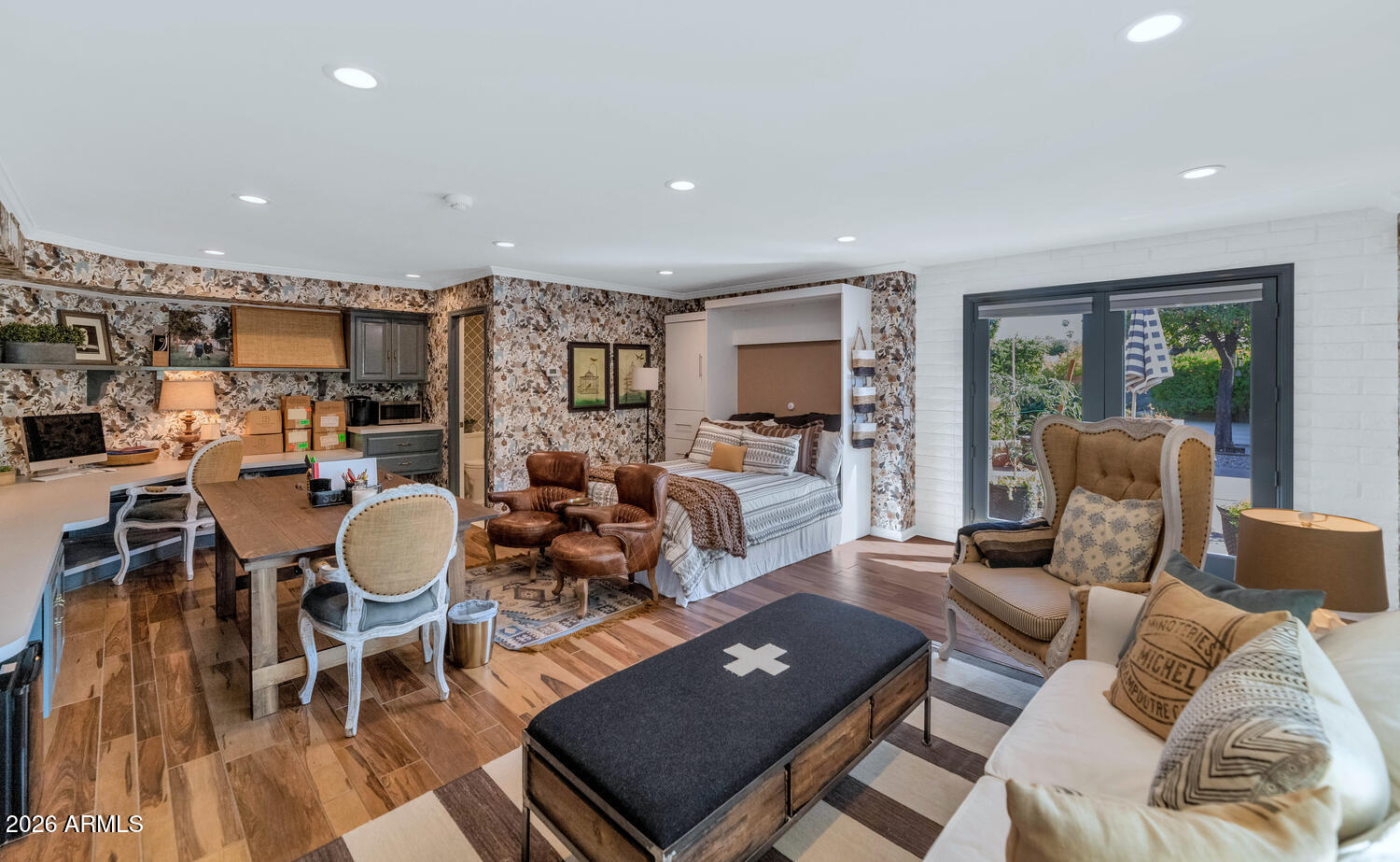 MIRADA LOS ARCOS PHASE 2 - Residential