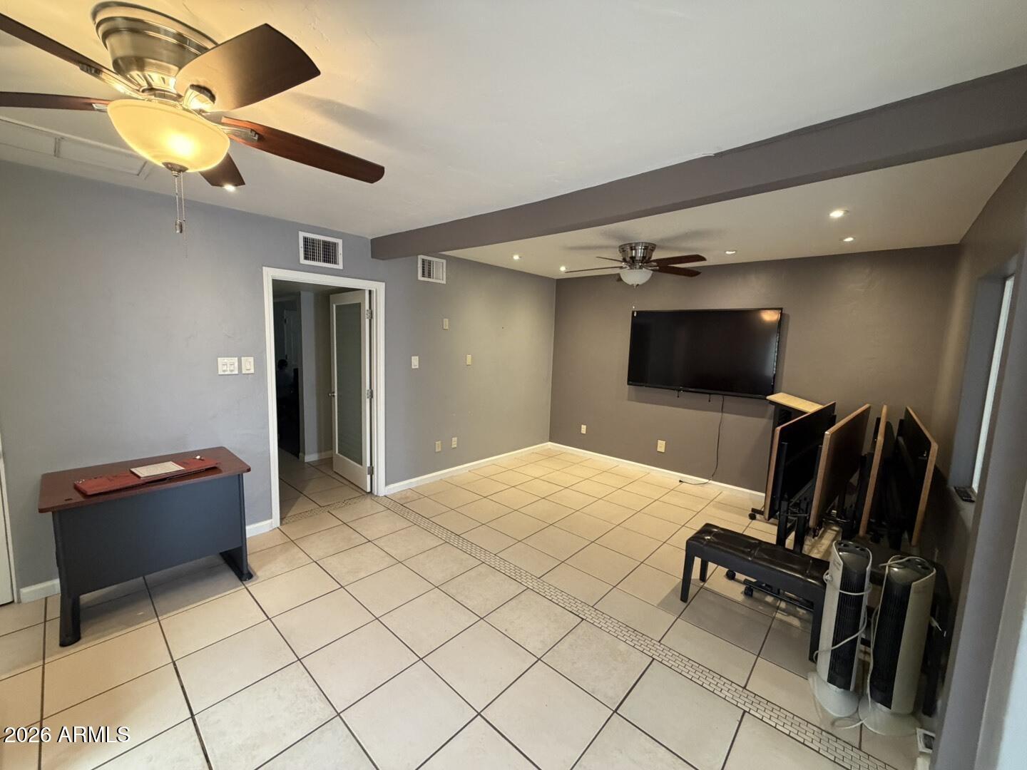 MARGARITA PLACE - Commercial Lease