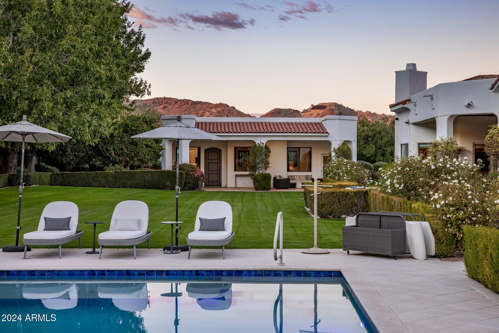 KENSINGTON ESTATES LOT 1 & 2 REPLAT - Residential