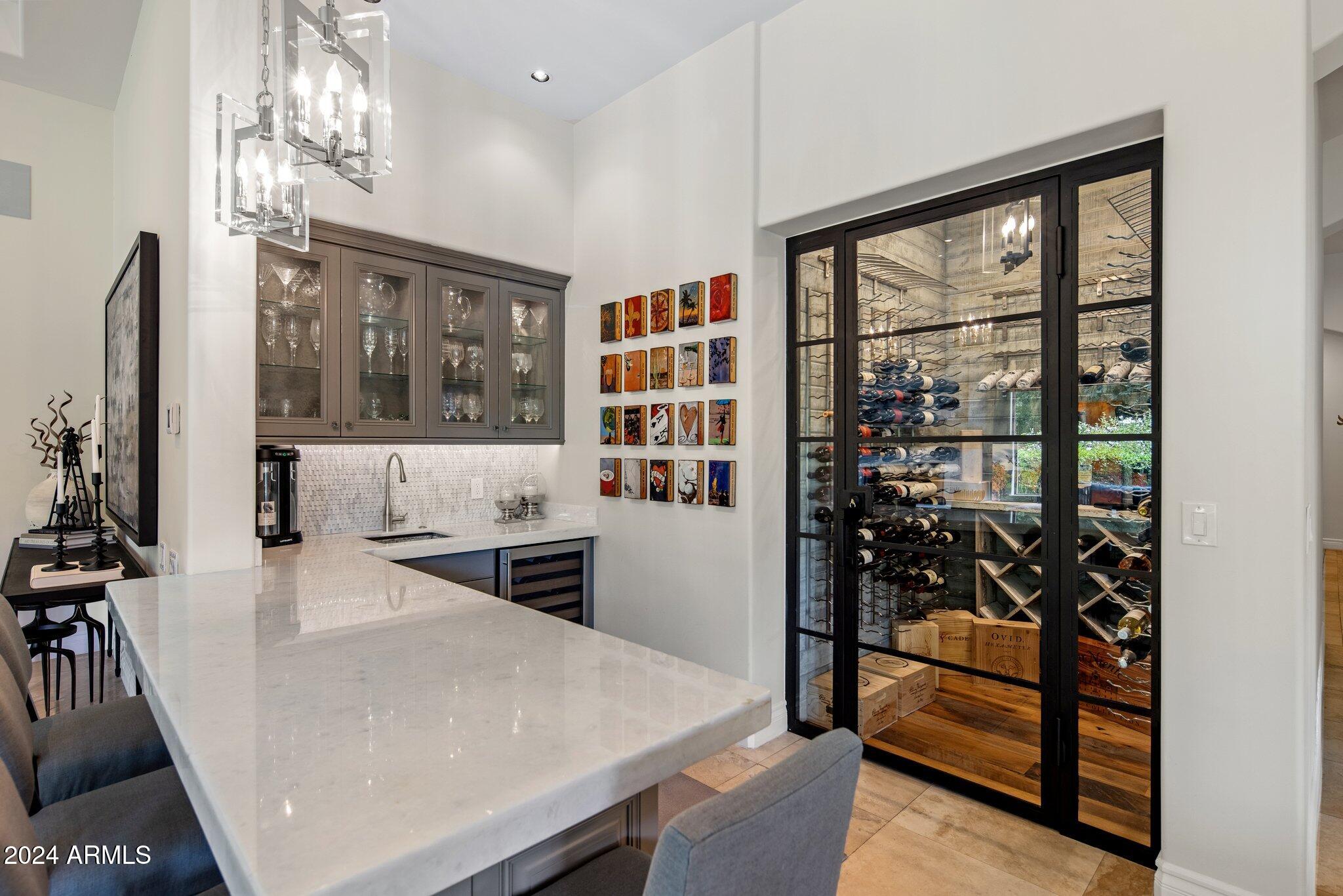 KENSINGTON ESTATES LOT 1 & 2 REPLAT - Residential