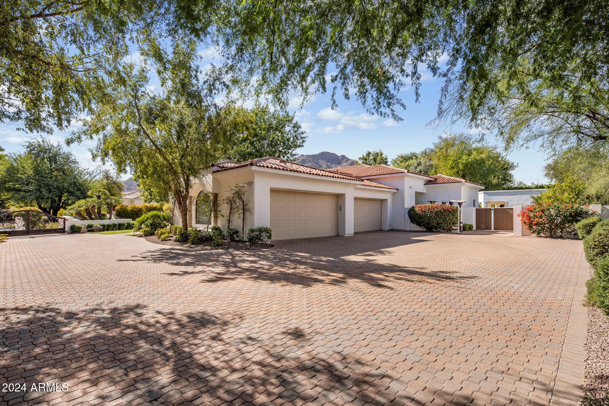 KENSINGTON ESTATES LOT 1 & 2 REPLAT - Residential