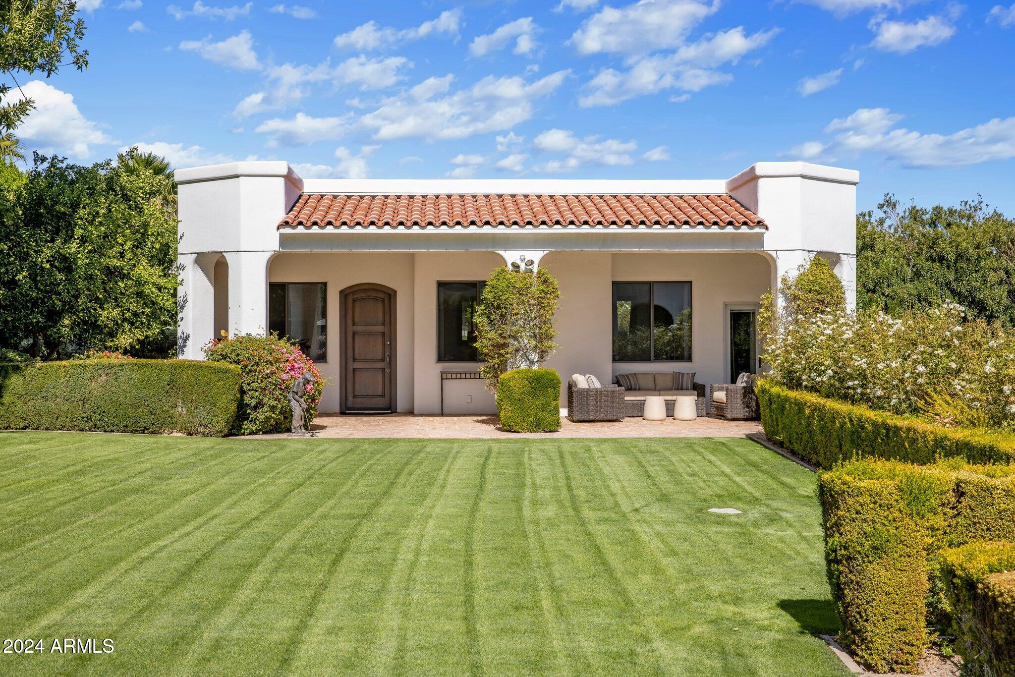 KENSINGTON ESTATES LOT 1 & 2 REPLAT - Residential