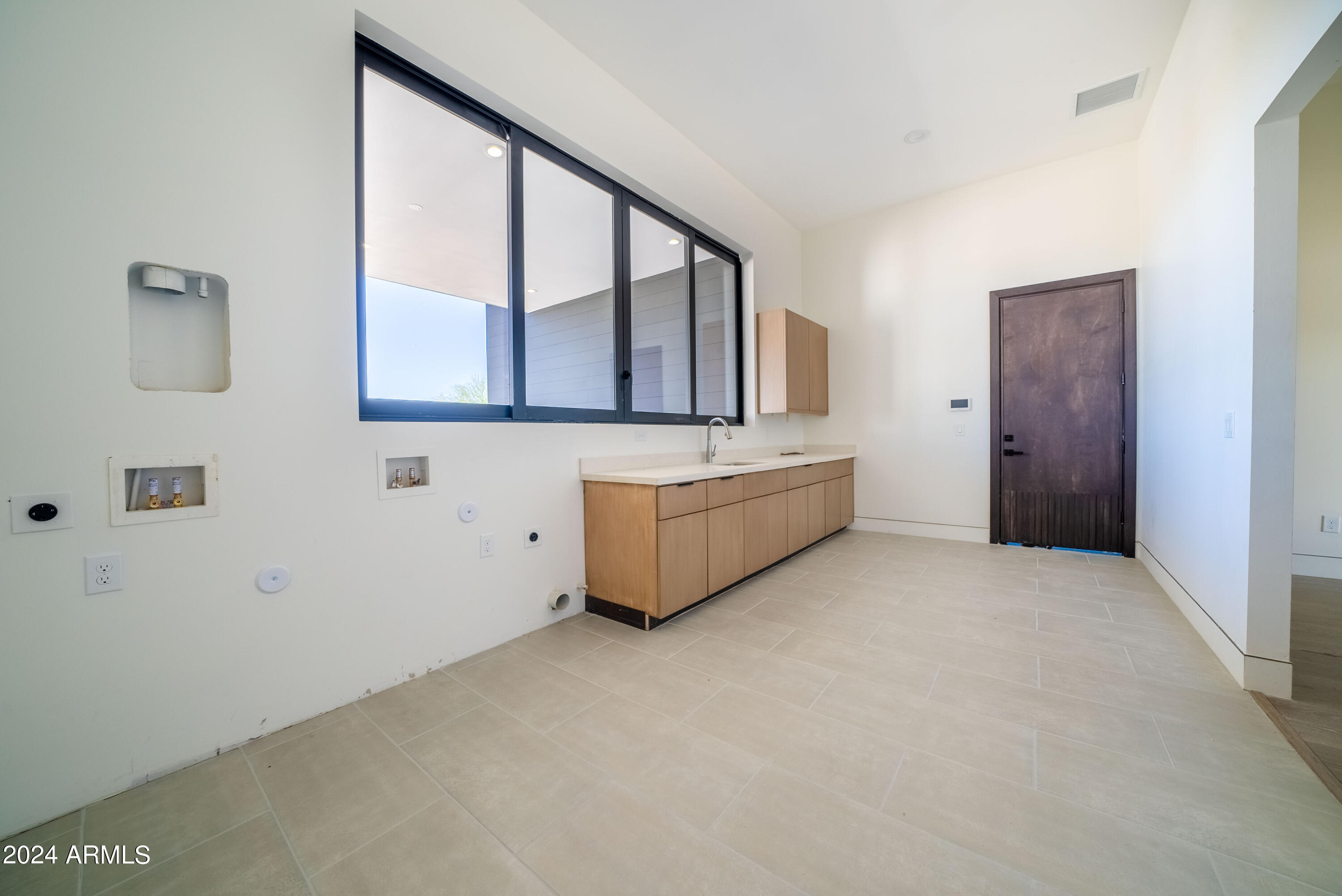 HHB HEIGHTS AMD - Residential