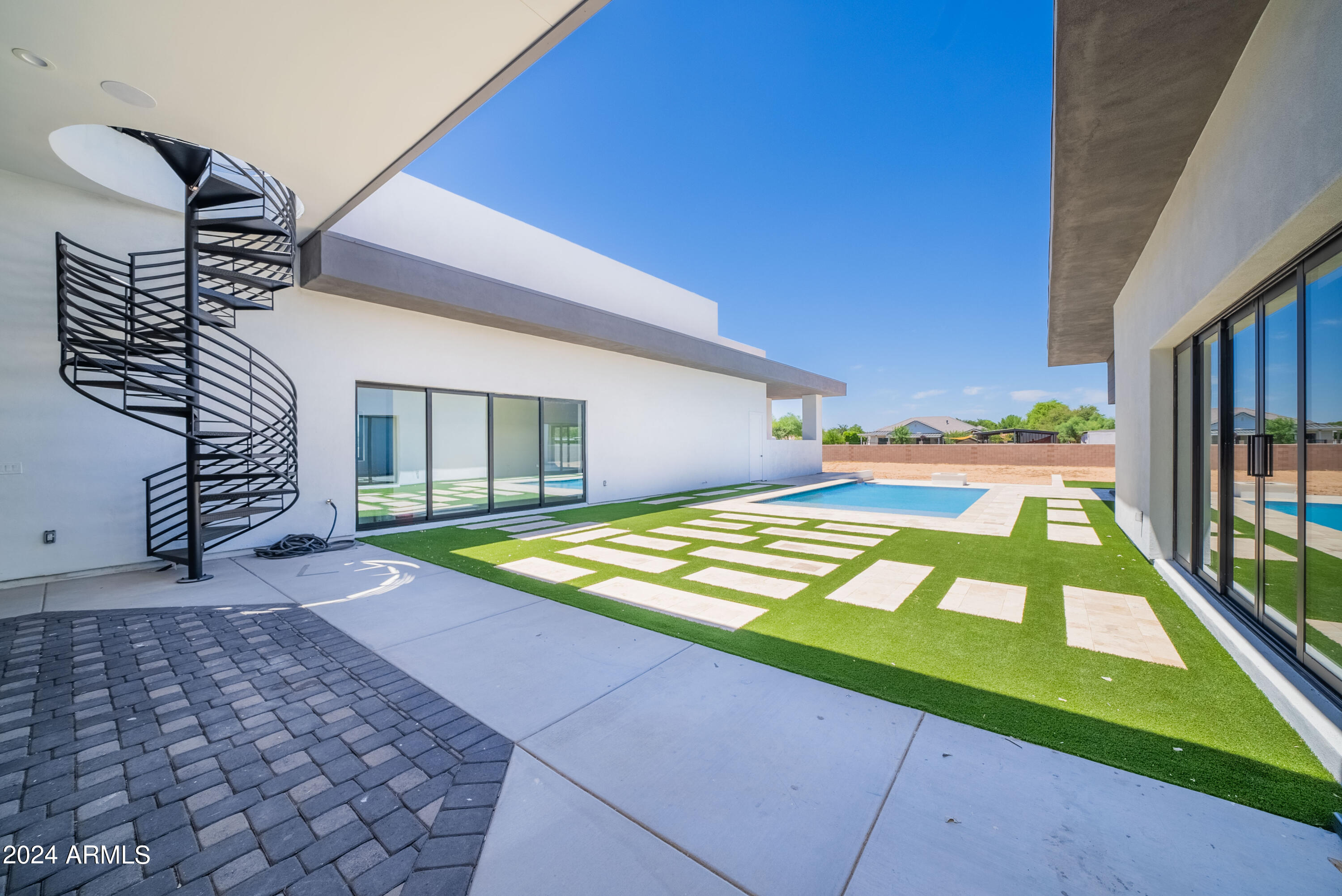HHB HEIGHTS AMD - Residential