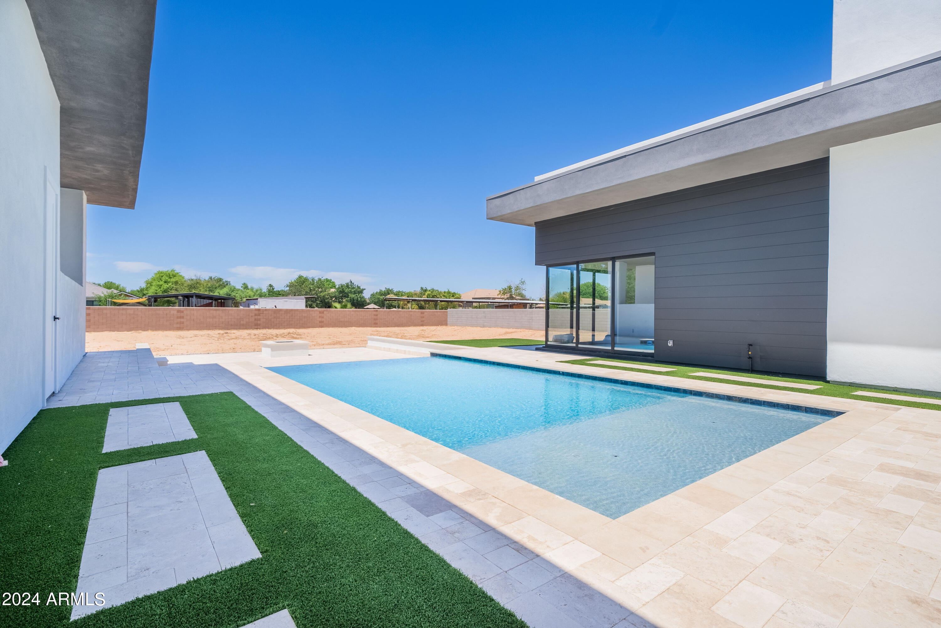 HHB HEIGHTS AMD - Residential