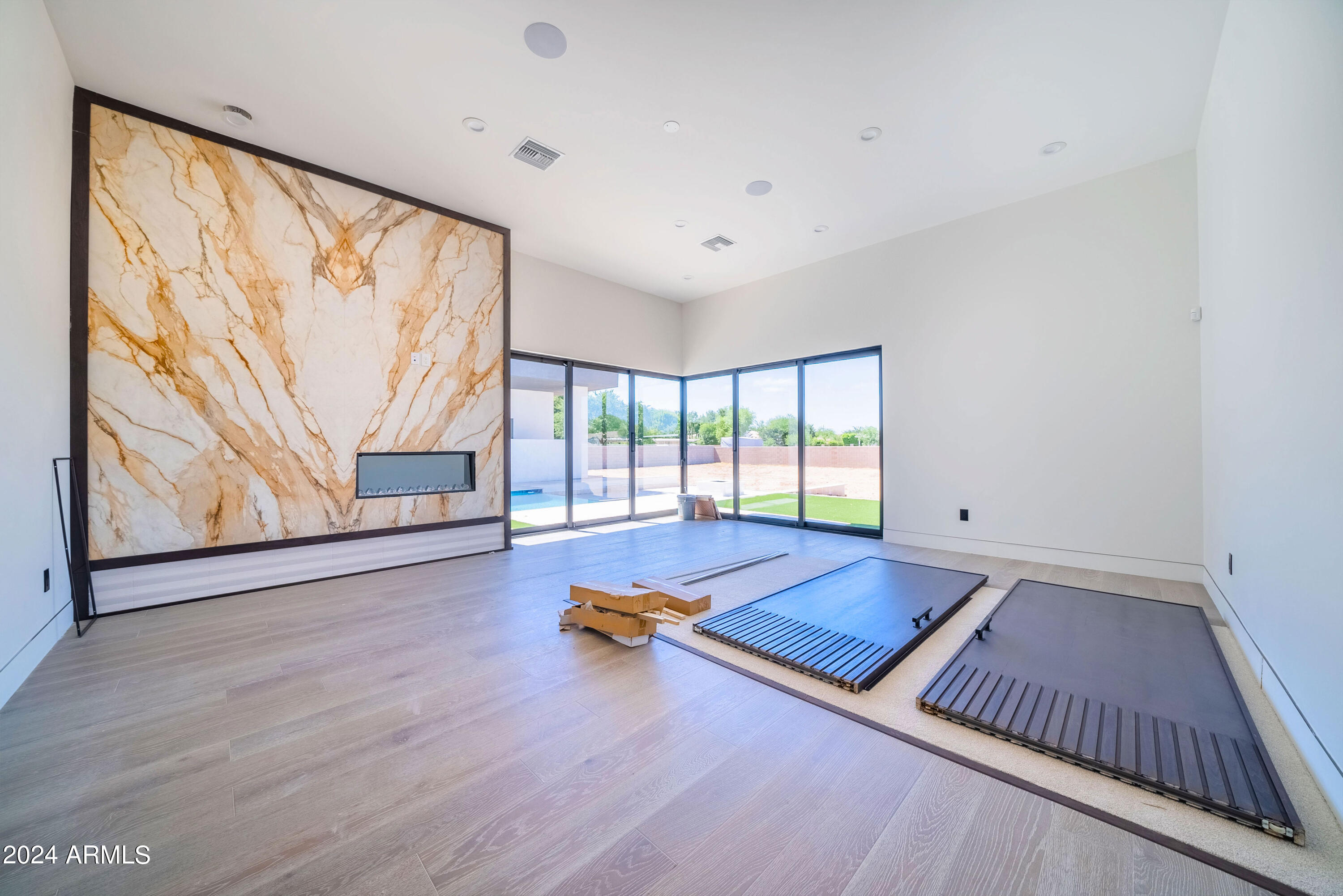 HHB HEIGHTS AMD - Residential