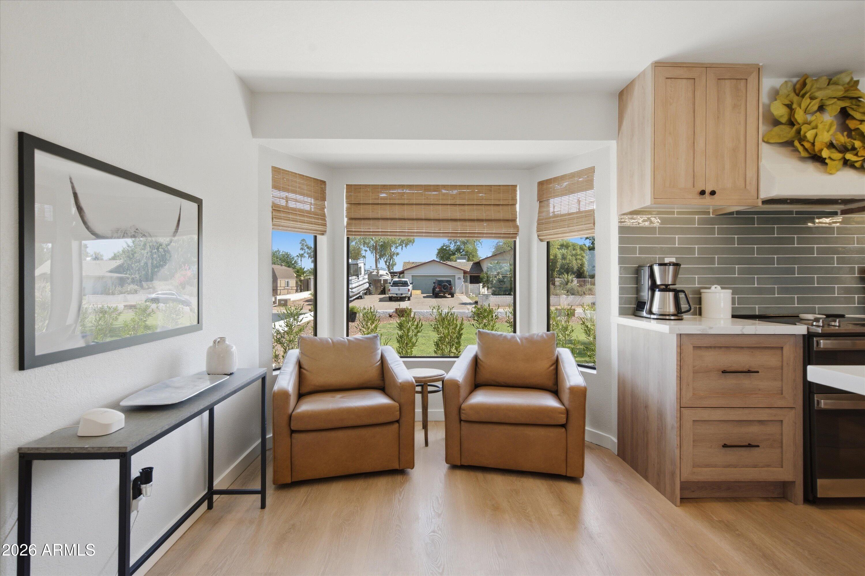 SUNBURST FARMS 21 - Residential