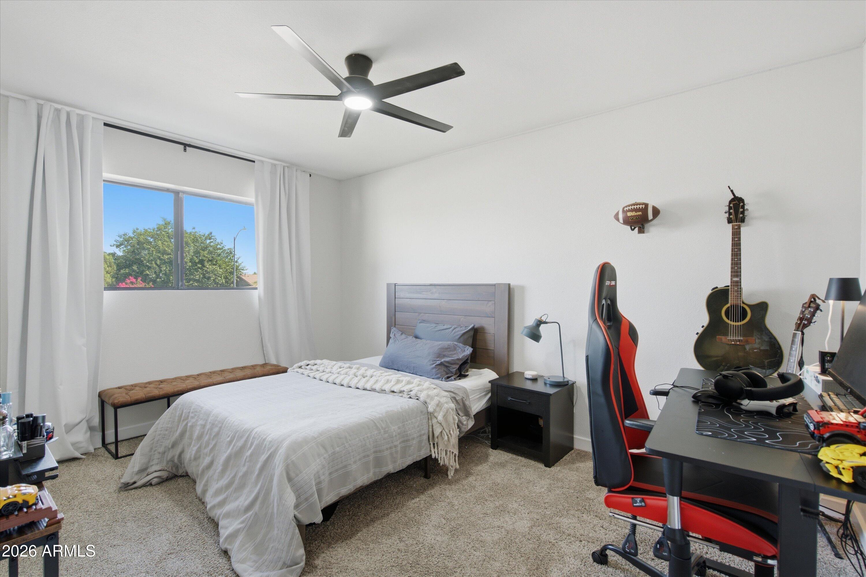 SUNBURST FARMS 21 - Residential
