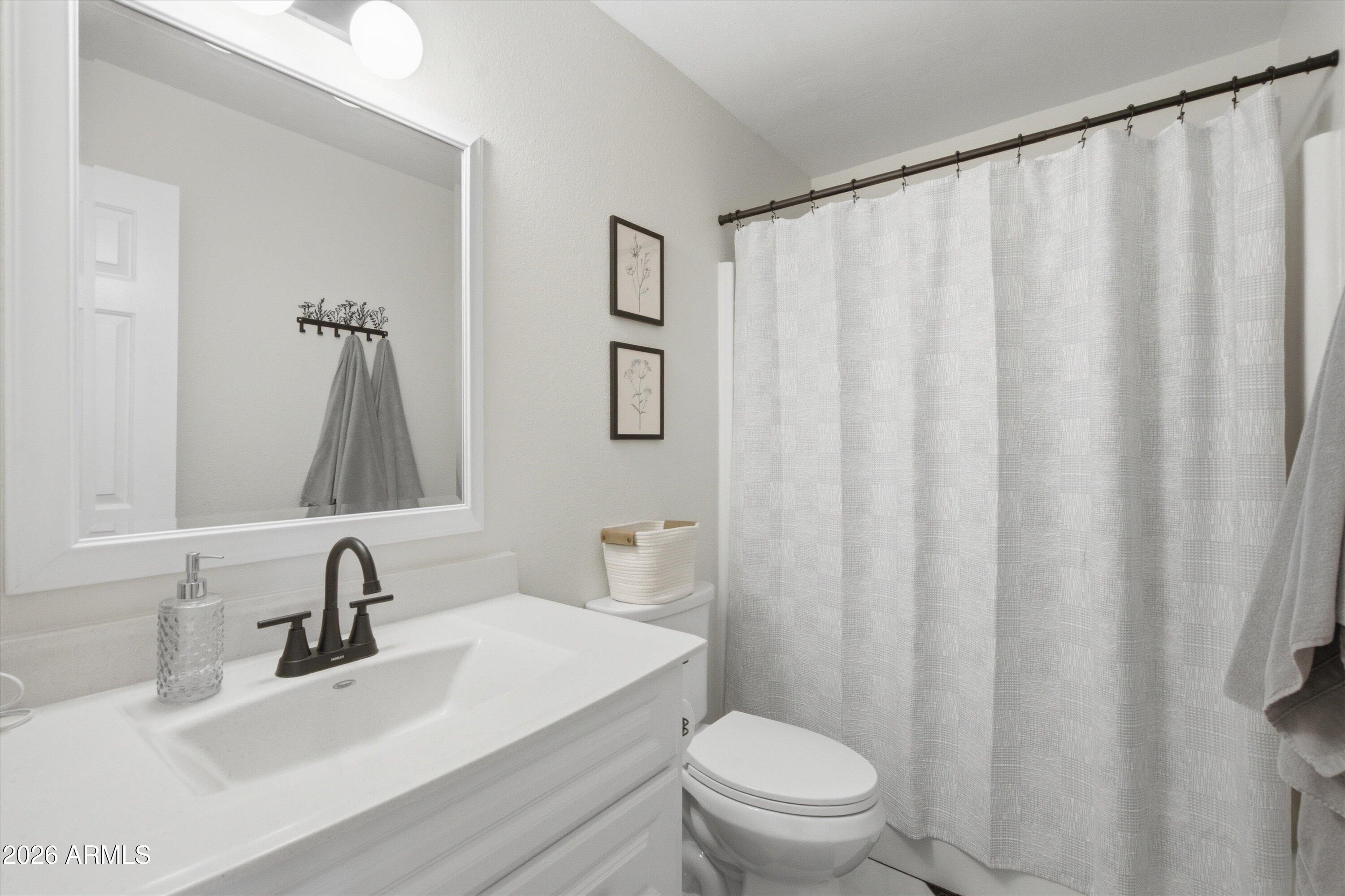 SUNBURST FARMS 21 - Residential