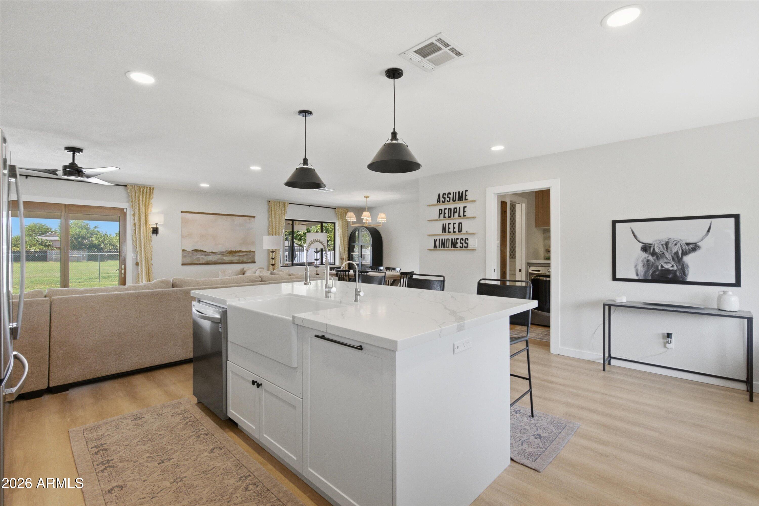 SUNBURST FARMS 21 - Residential
