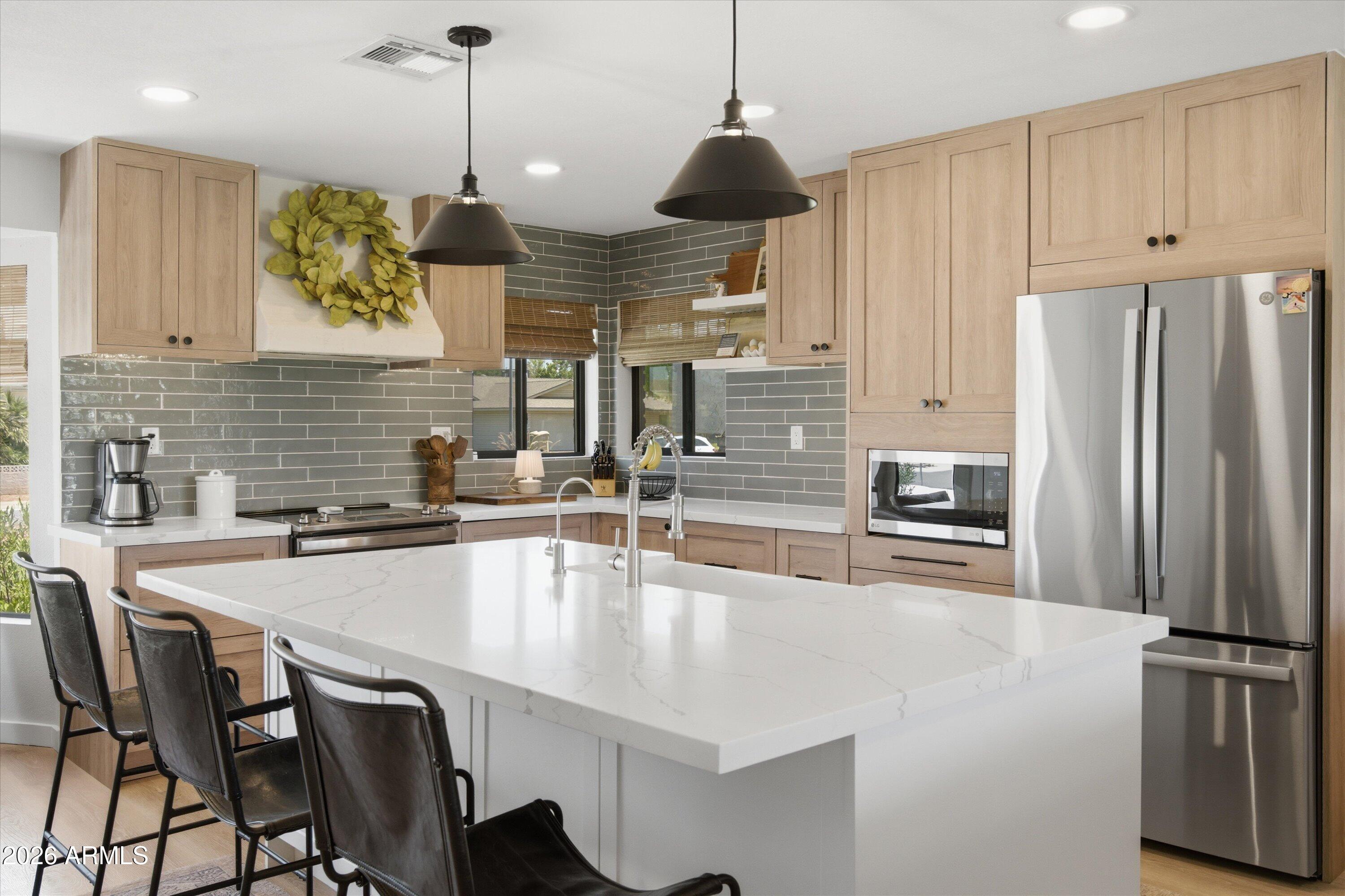 SUNBURST FARMS 21 - Residential