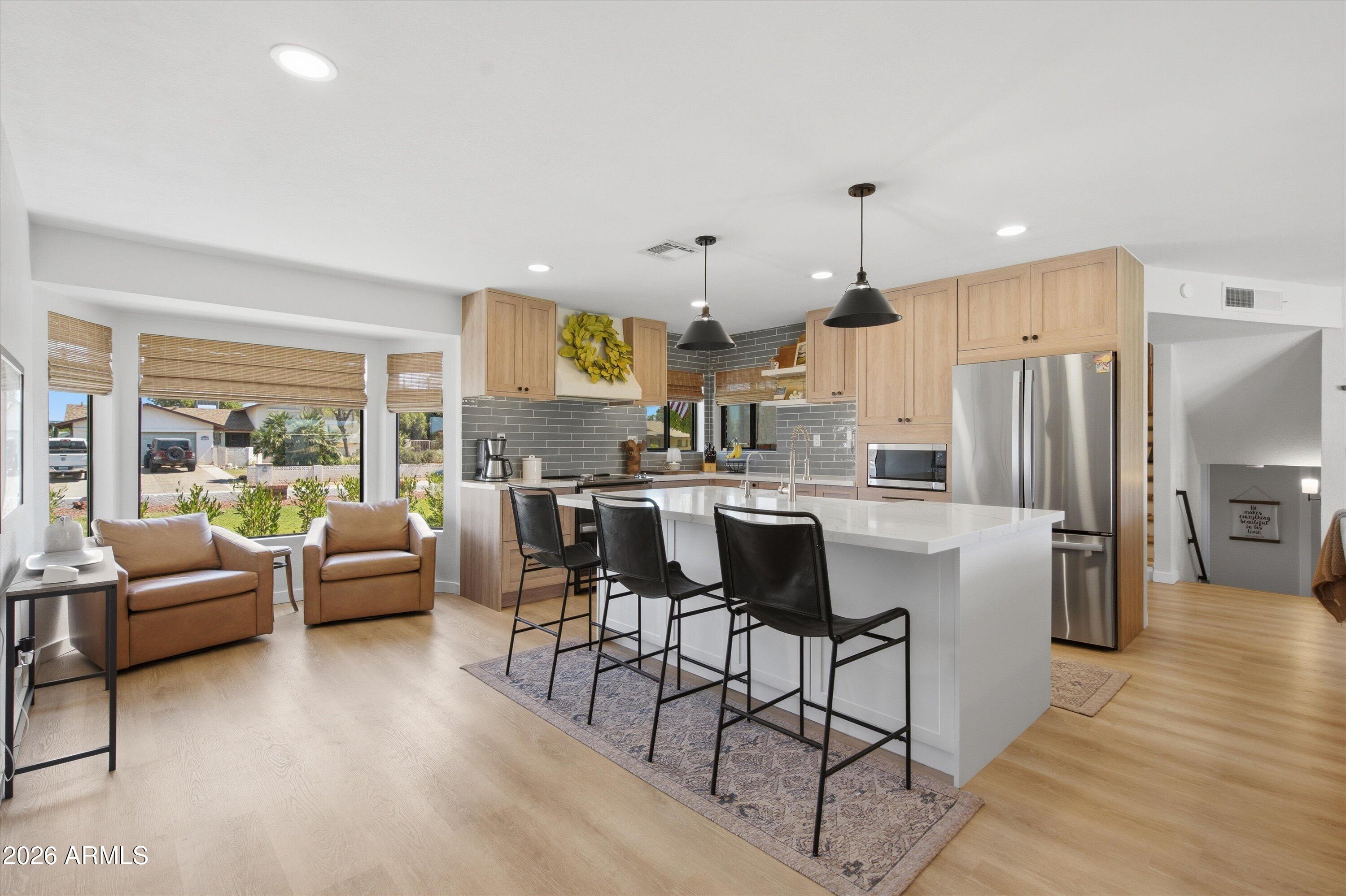 SUNBURST FARMS 21 - Residential