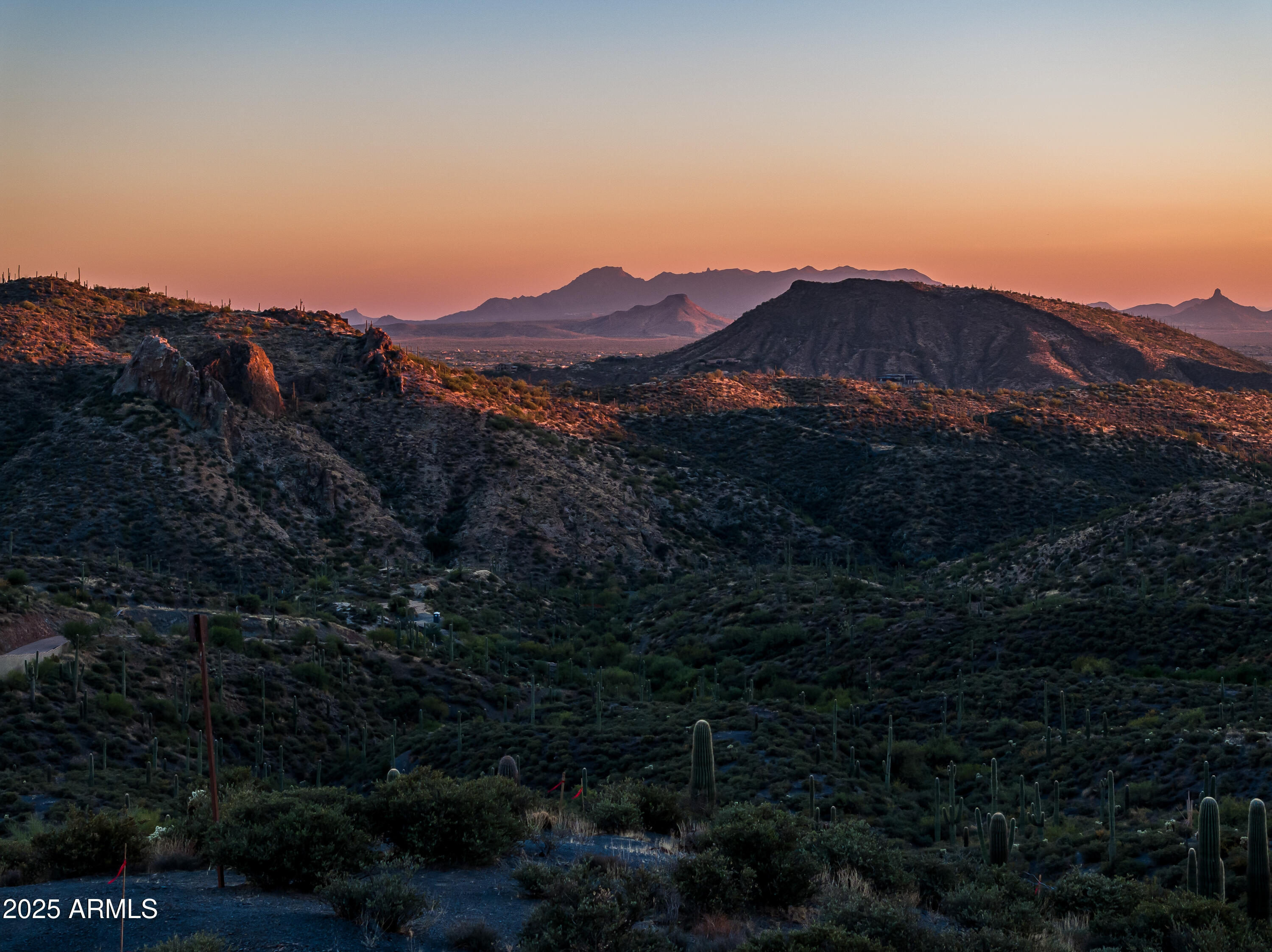 DESERT MOUNTAIN - Land