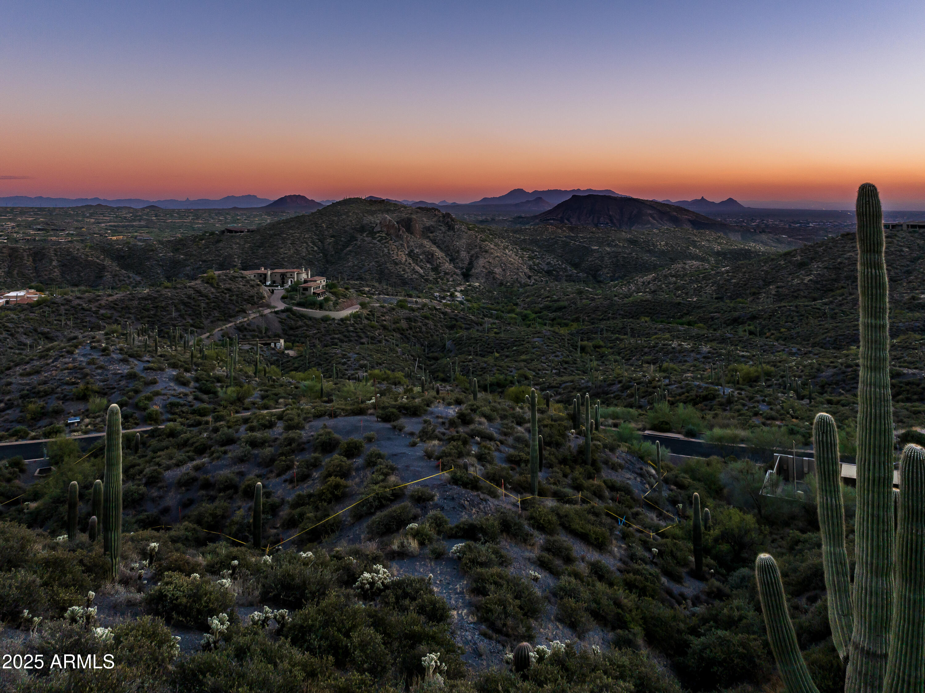 DESERT MOUNTAIN - Land