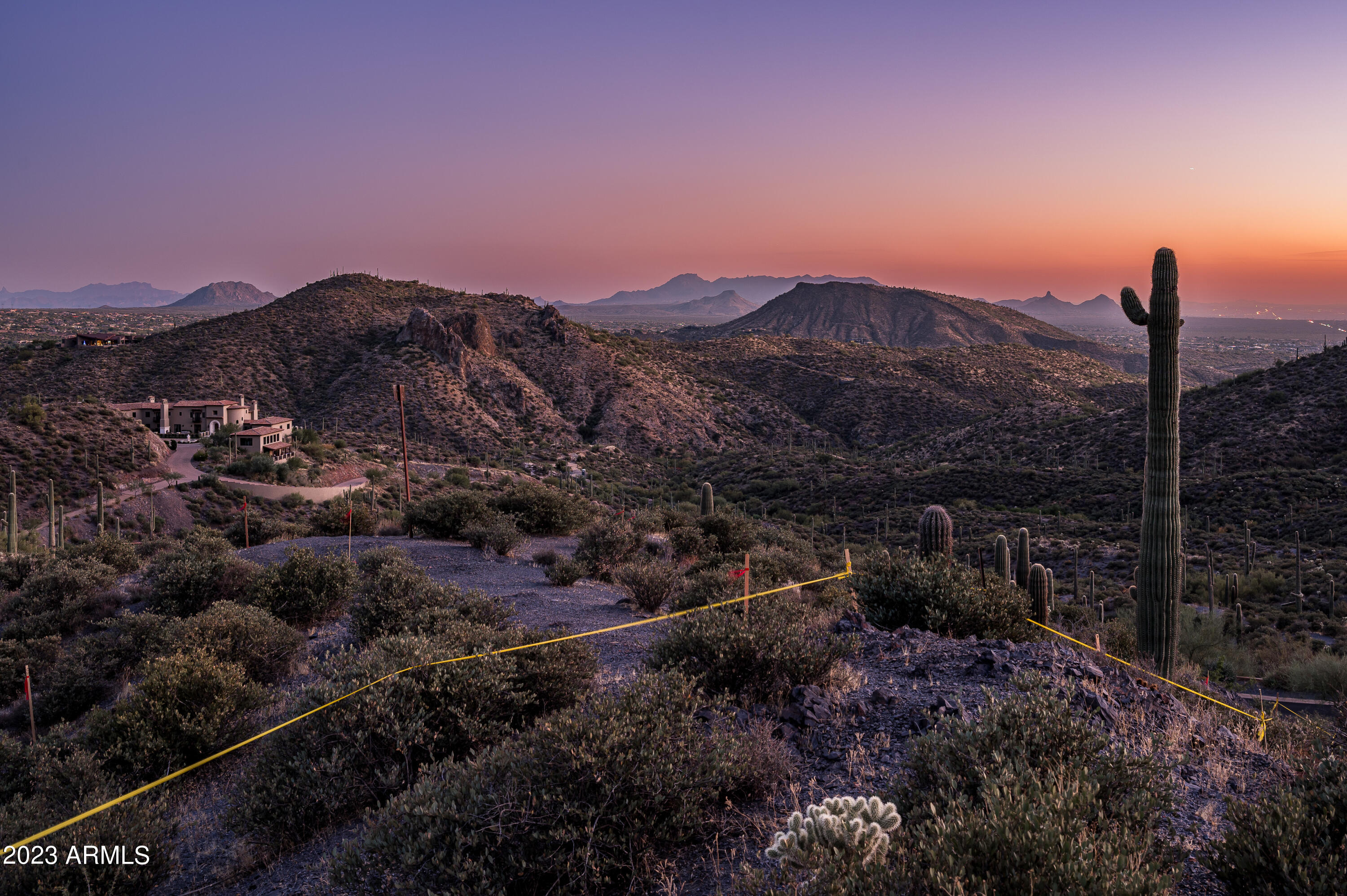 DESERT MOUNTAIN - Land