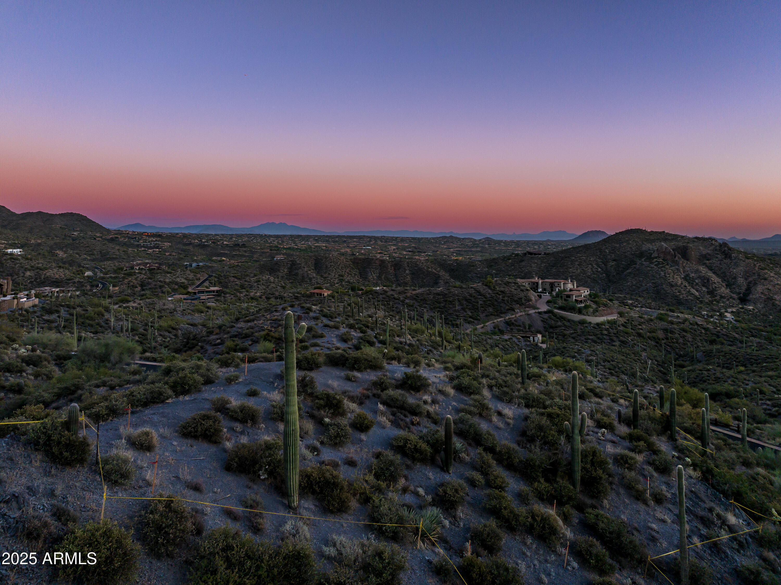 DESERT MOUNTAIN - Land