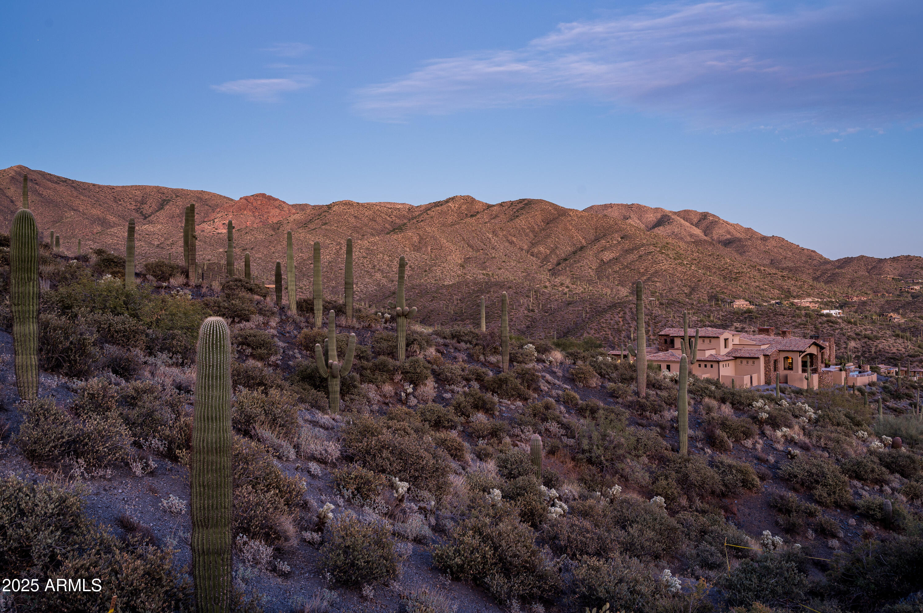 DESERT MOUNTAIN - Land