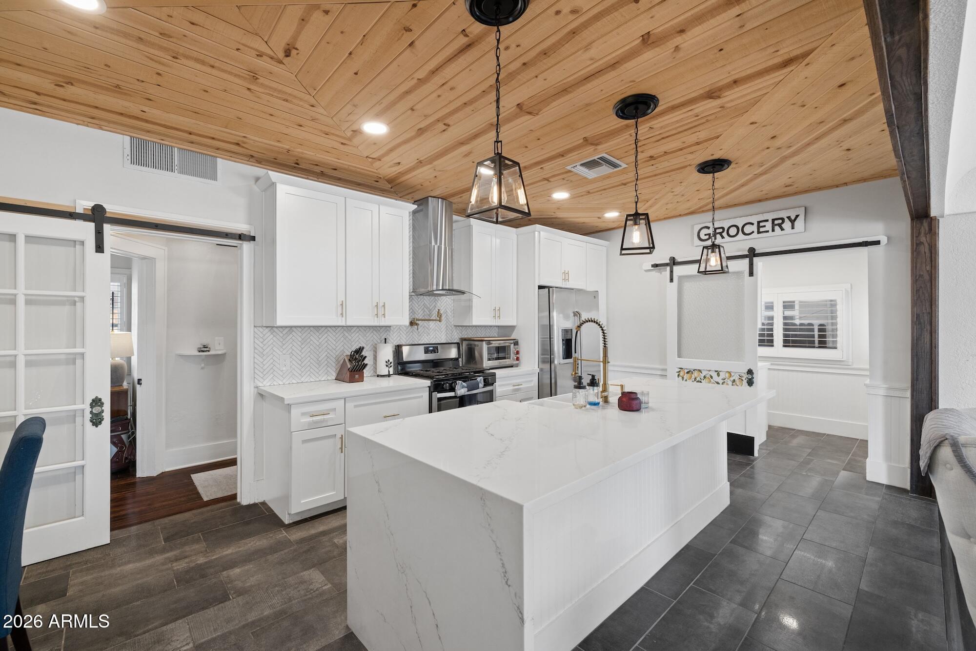 PHOENICIA - Residential