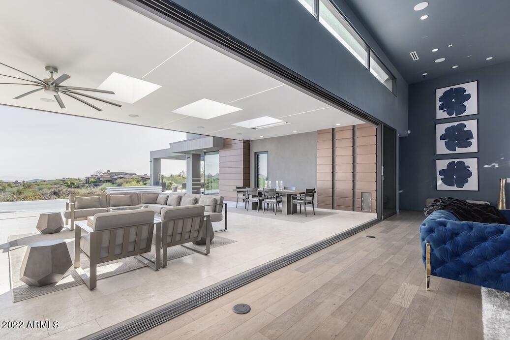 Mirabel Club - Residential