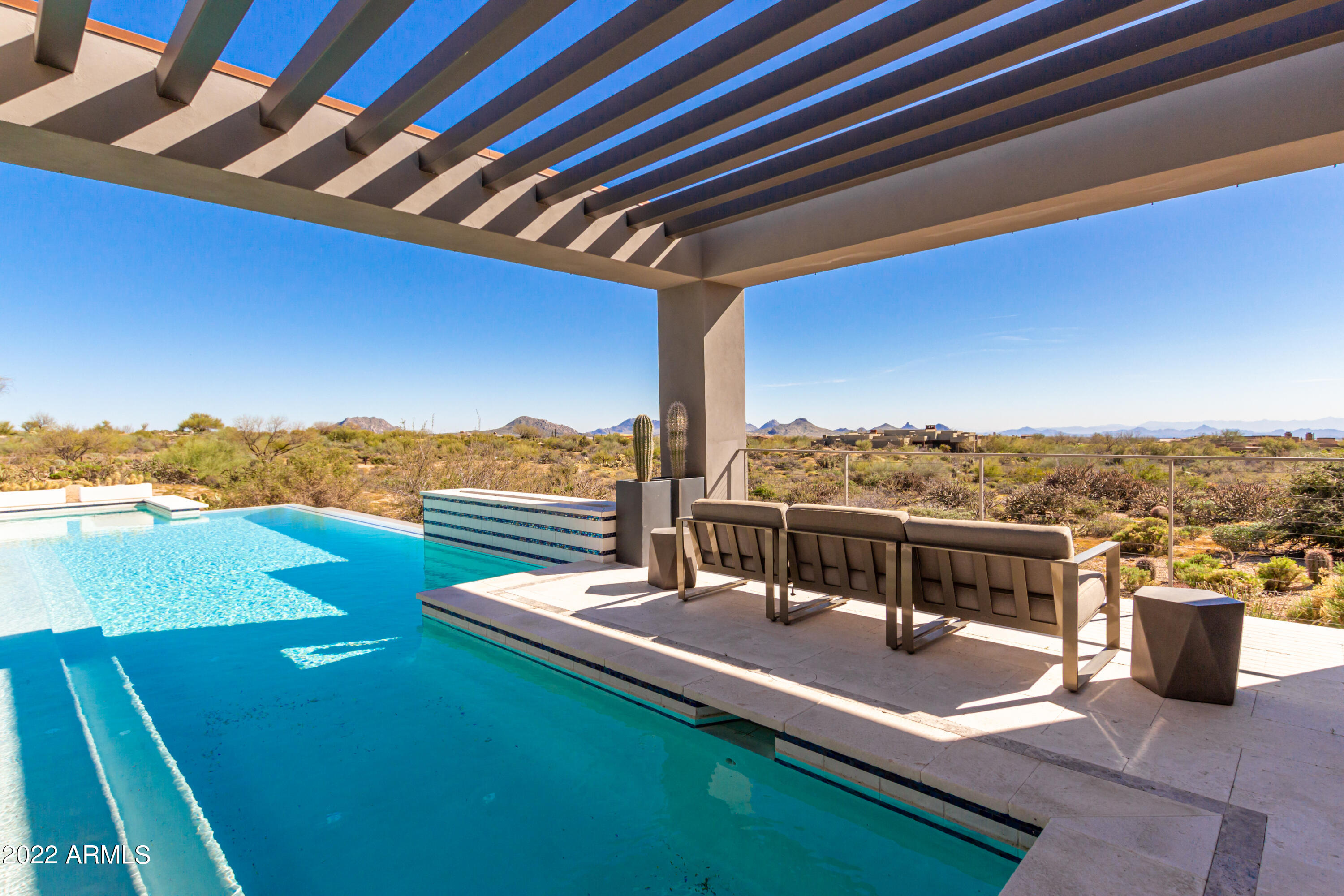 Mirabel Club - Residential
