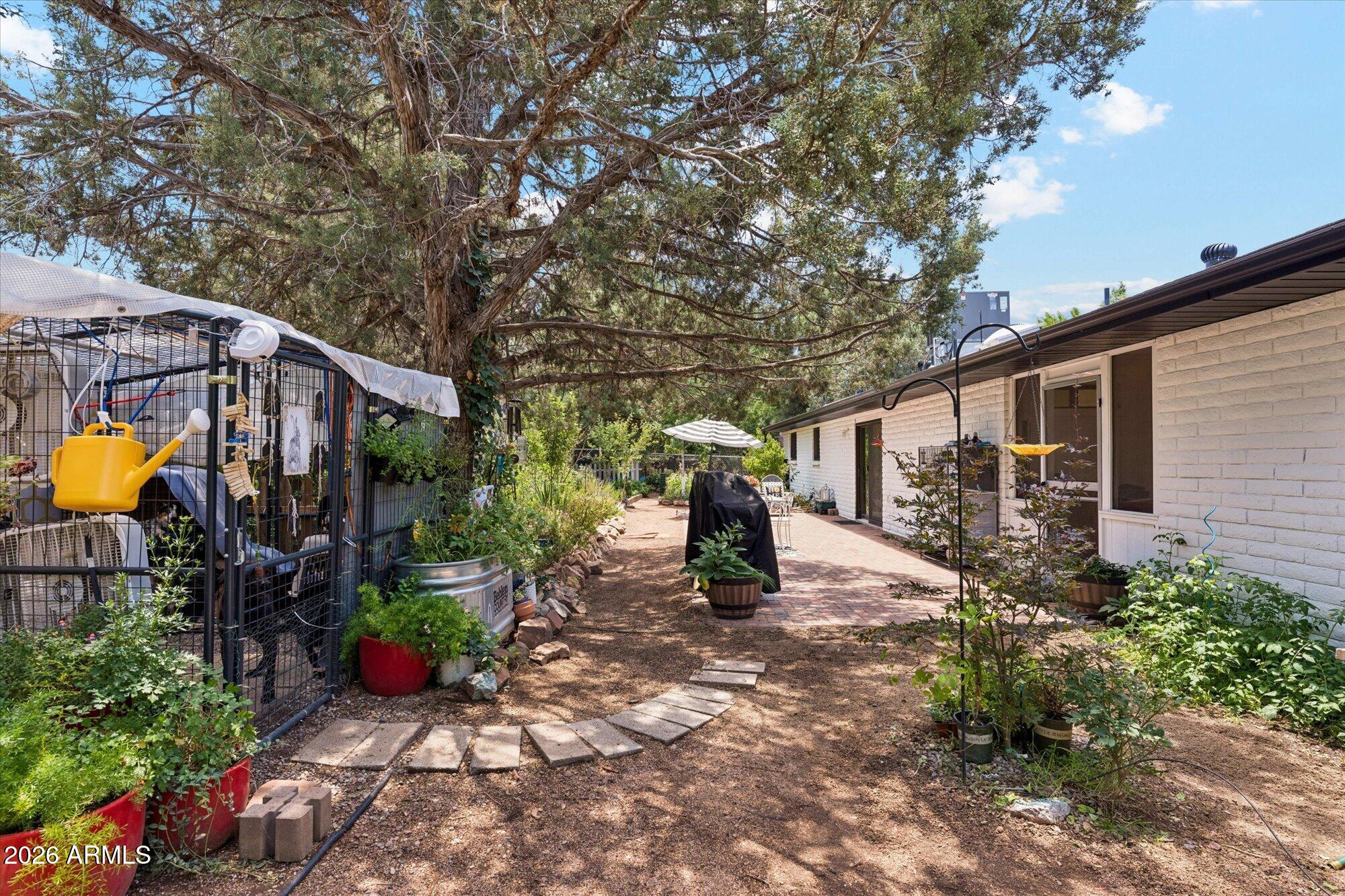 RIDGEWAY ESTATES - Residential