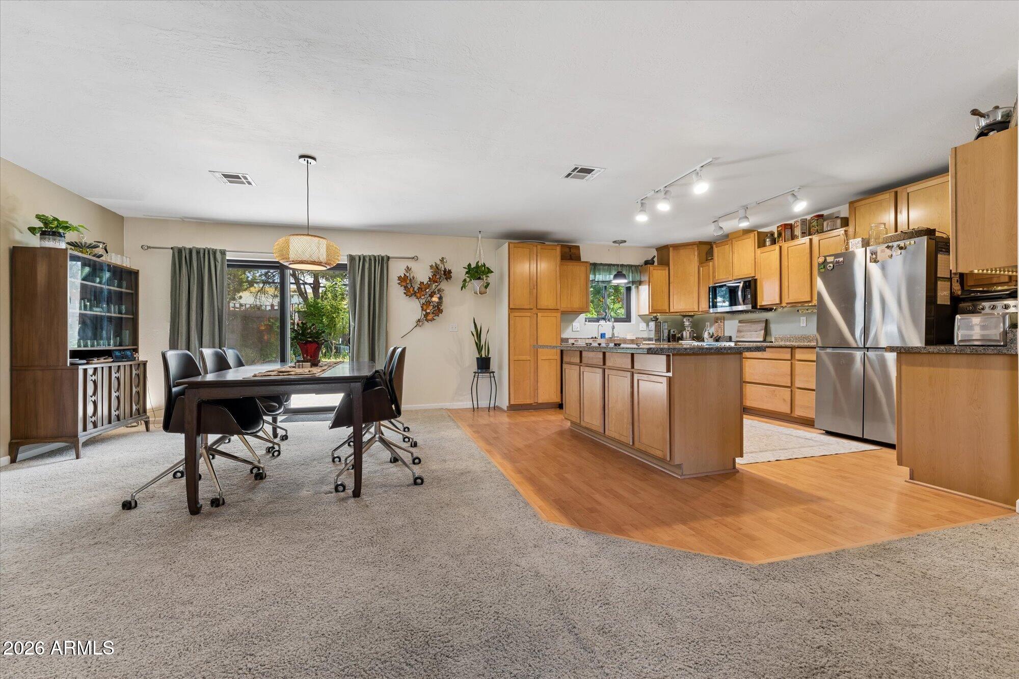 RIDGEWAY ESTATES - Residential