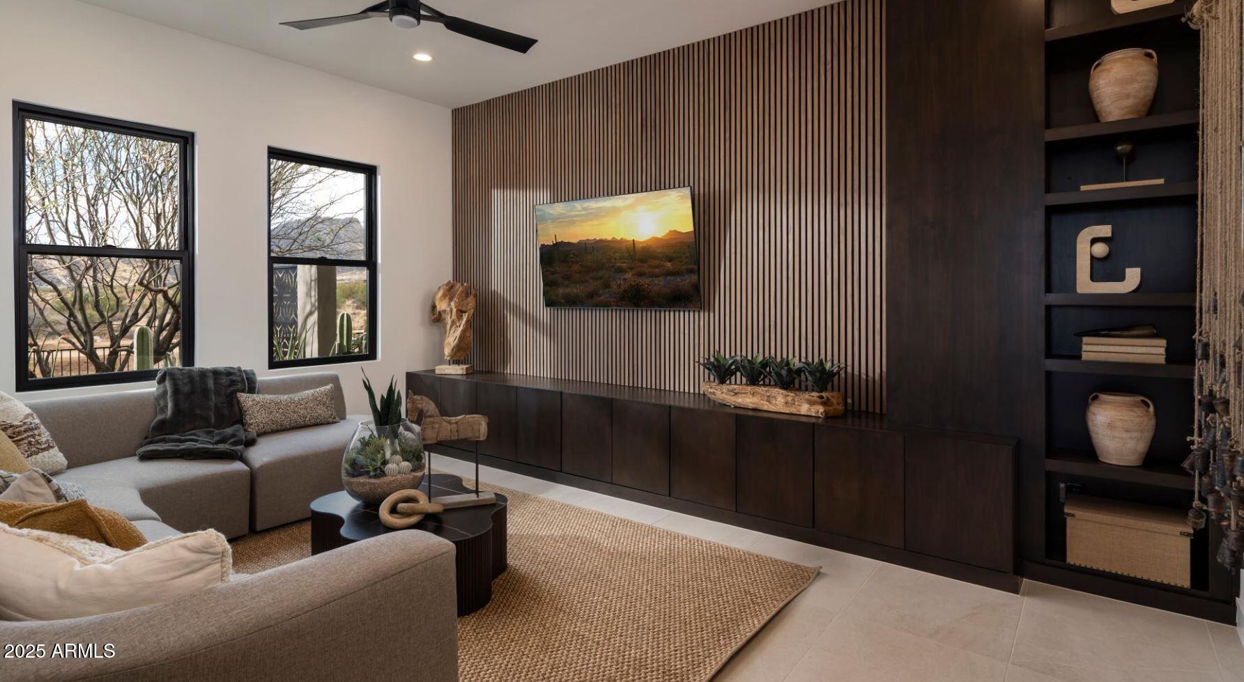 MCDOWELL MOUNTAIN MANOR - Residential