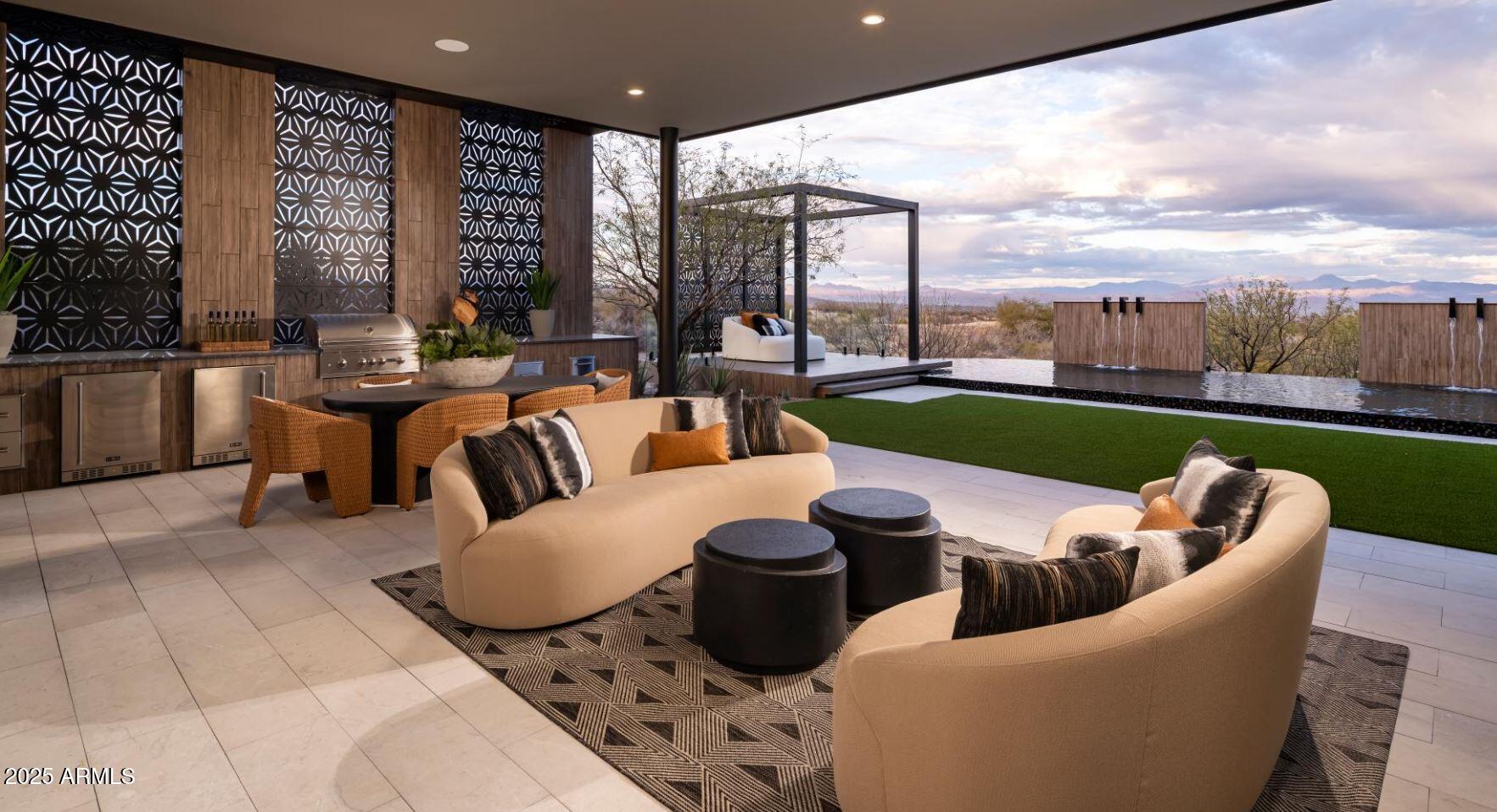 MCDOWELL MOUNTAIN MANOR - Residential