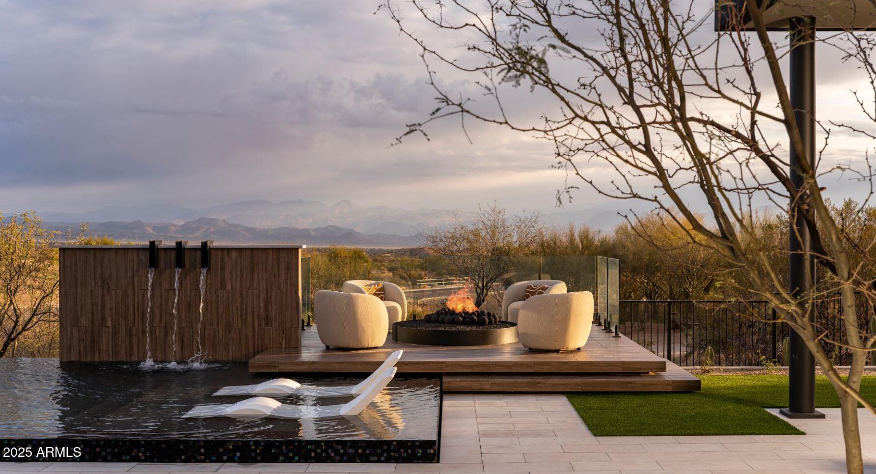 MCDOWELL MOUNTAIN MANOR - Residential