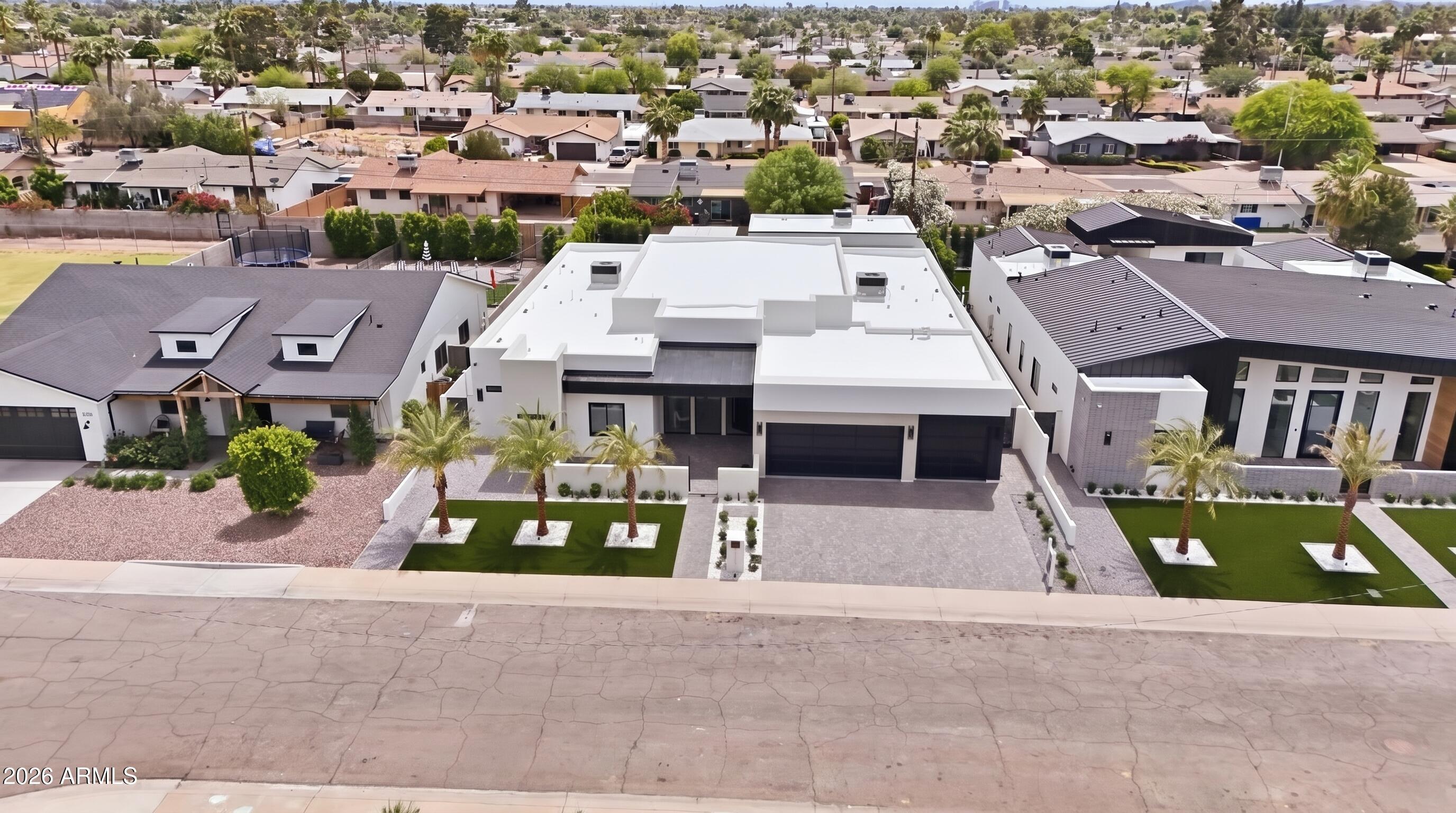 SCOTTSDALE COUNTRY ACRES ANNEX - Residential