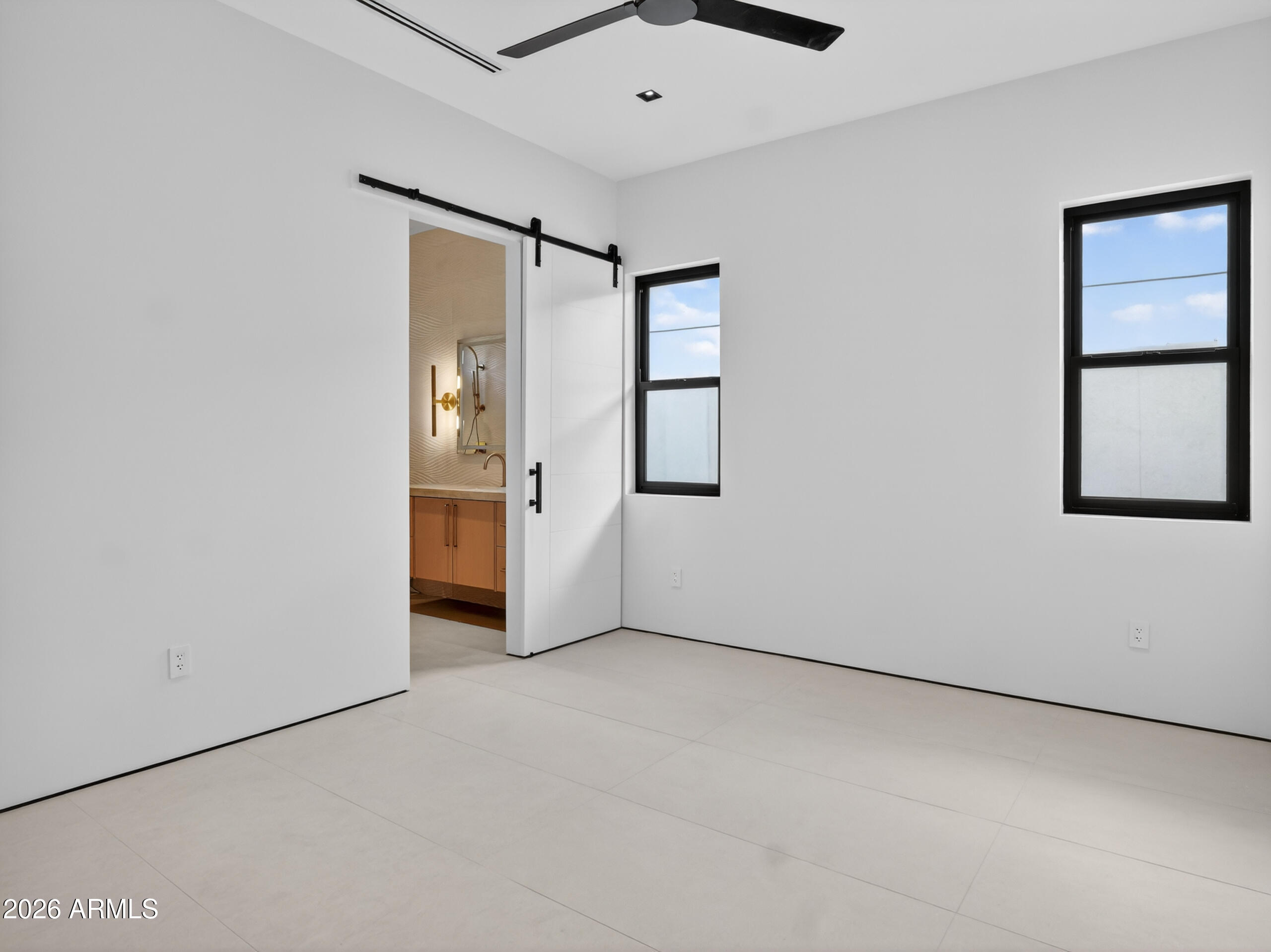 SCOTTSDALE COUNTRY ACRES ANNEX - Residential