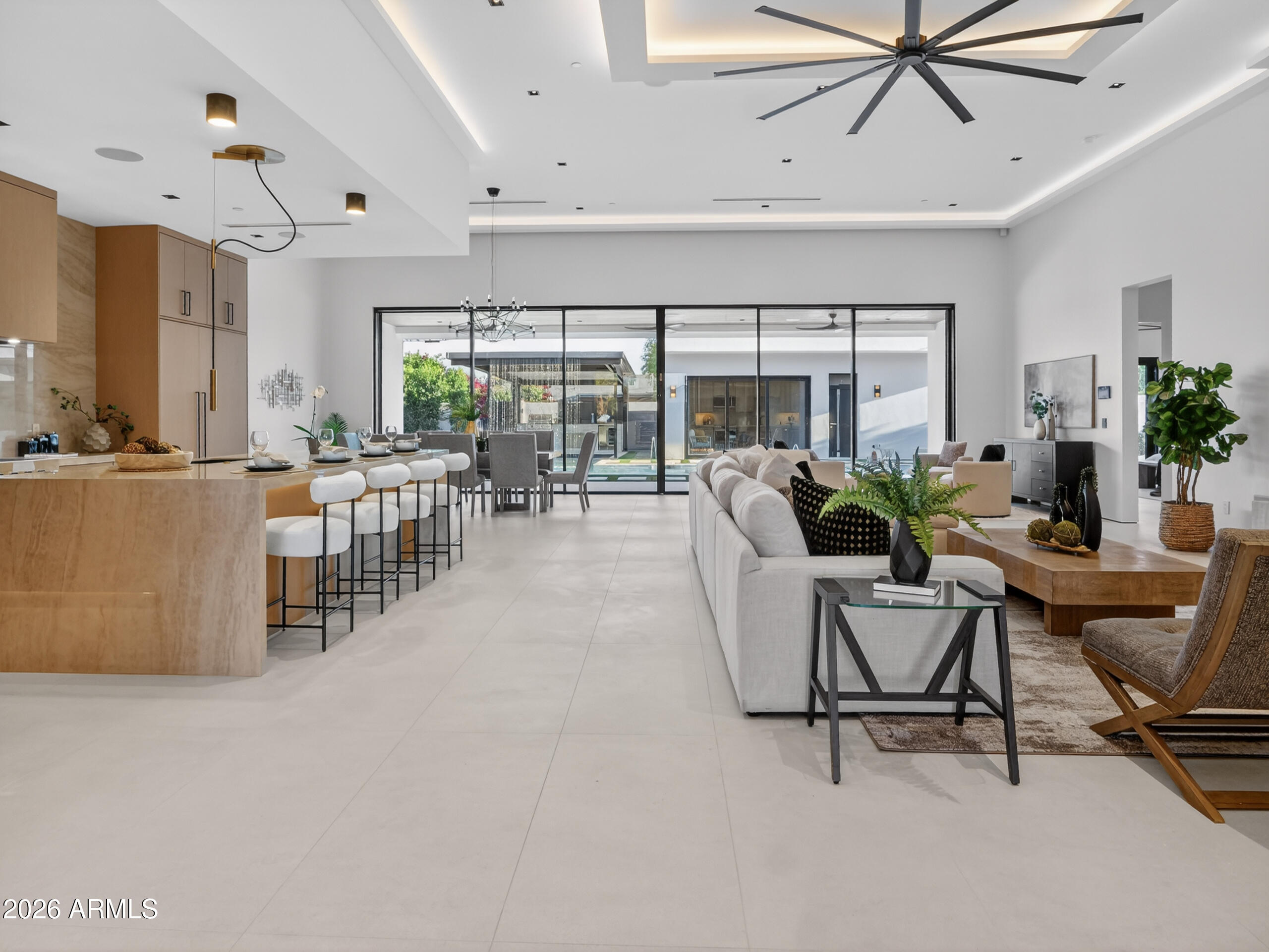 SCOTTSDALE COUNTRY ACRES ANNEX - Residential