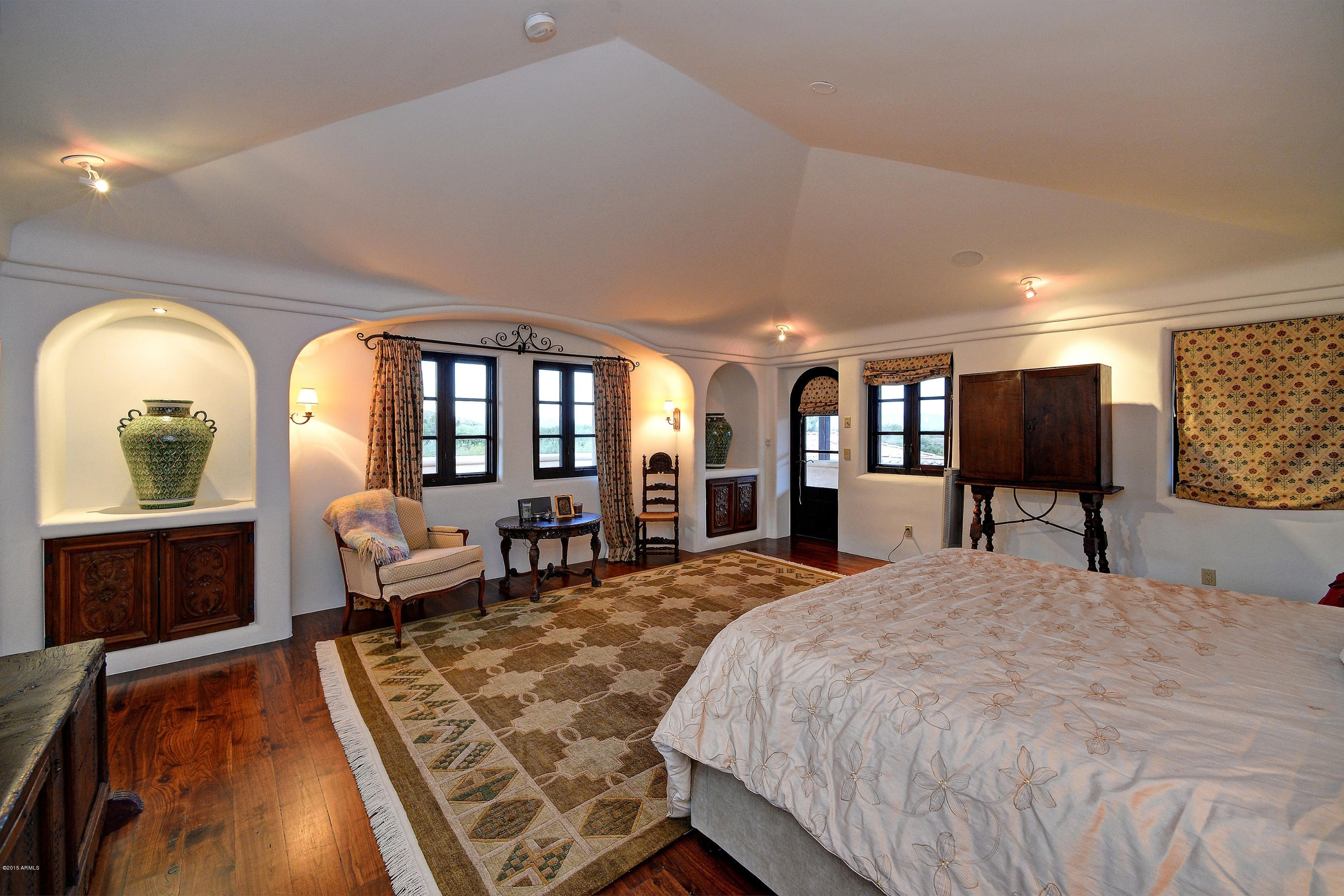 Jokake Camelback Properties - Residential