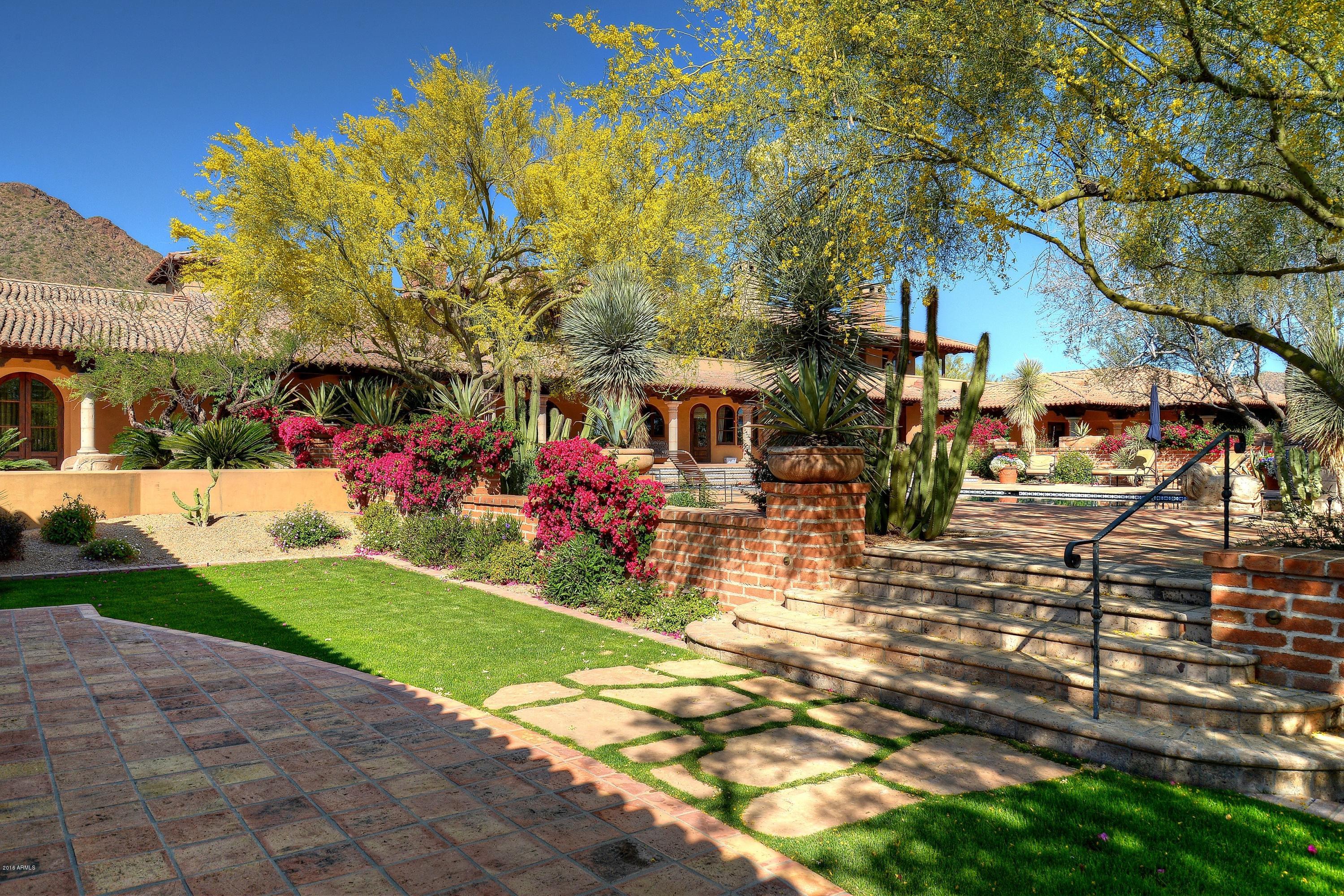 Jokake Camelback Properties - Residential