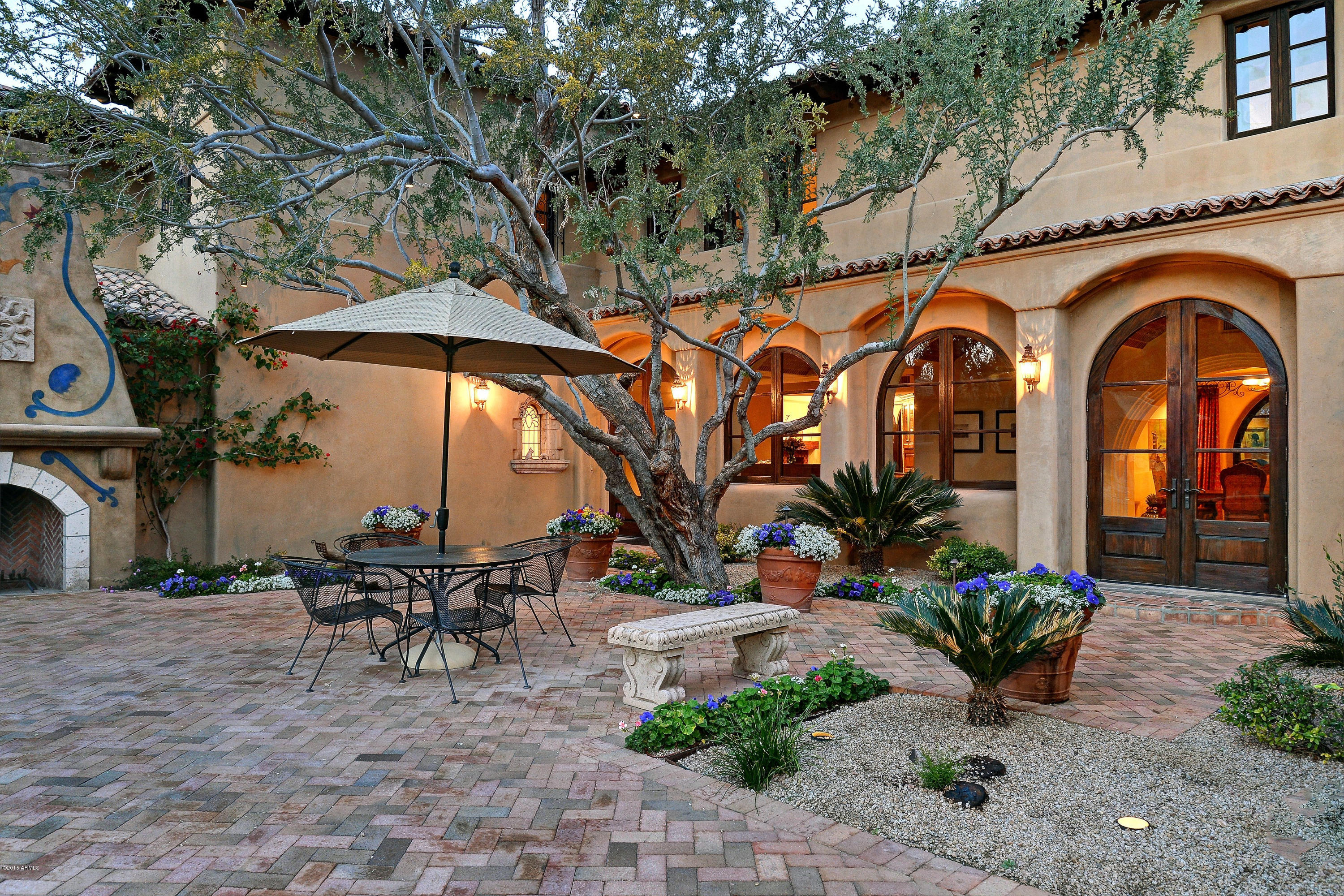 Jokake Camelback Properties - Residential